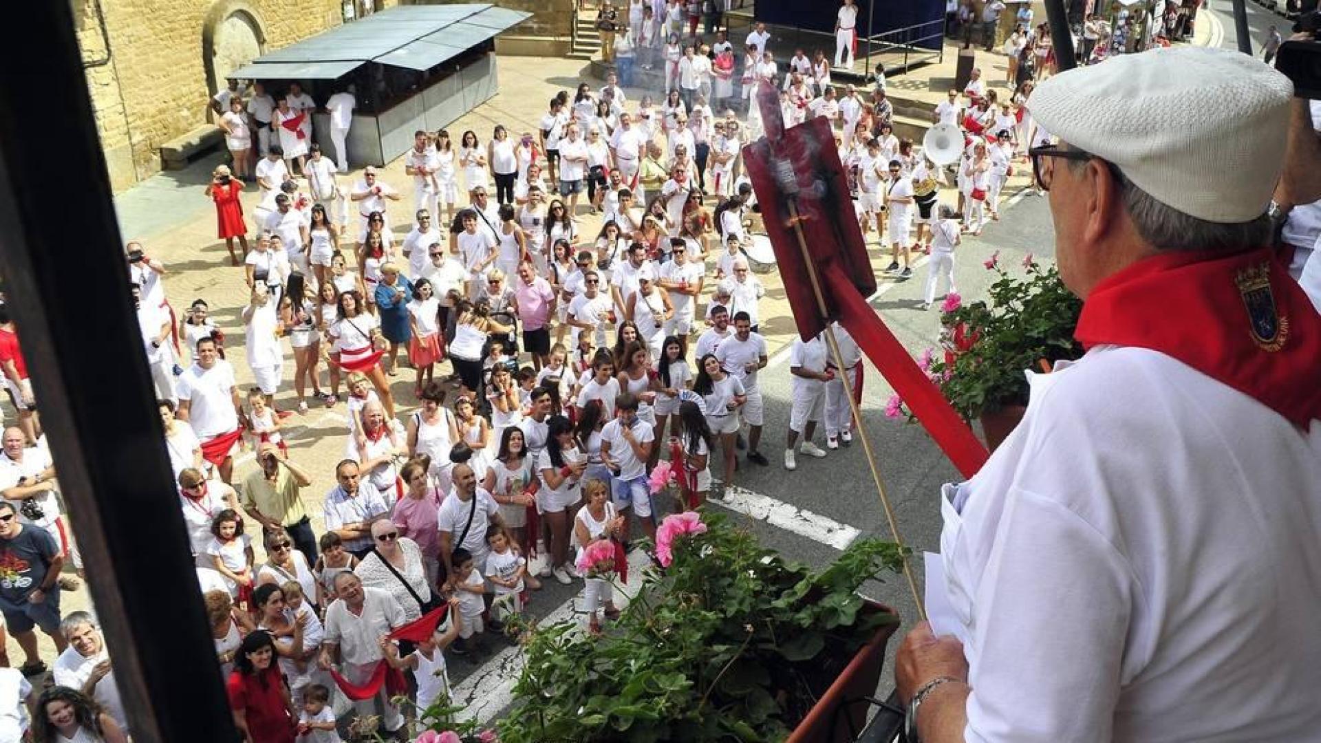 Todas las fotos del cohete de fiestas de San Martín de Unx 2019 en Diario de Navarra
