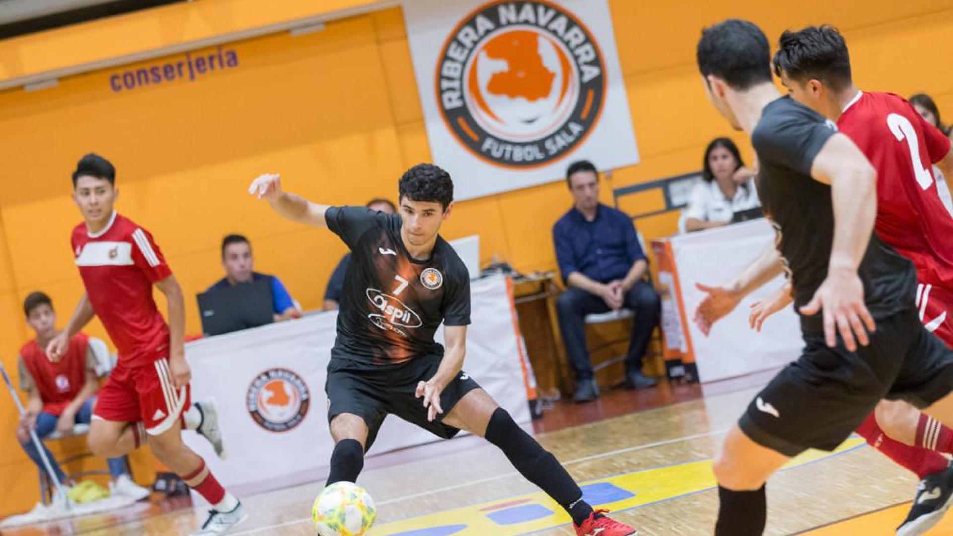 El Aspil se estrena con una 'manita'