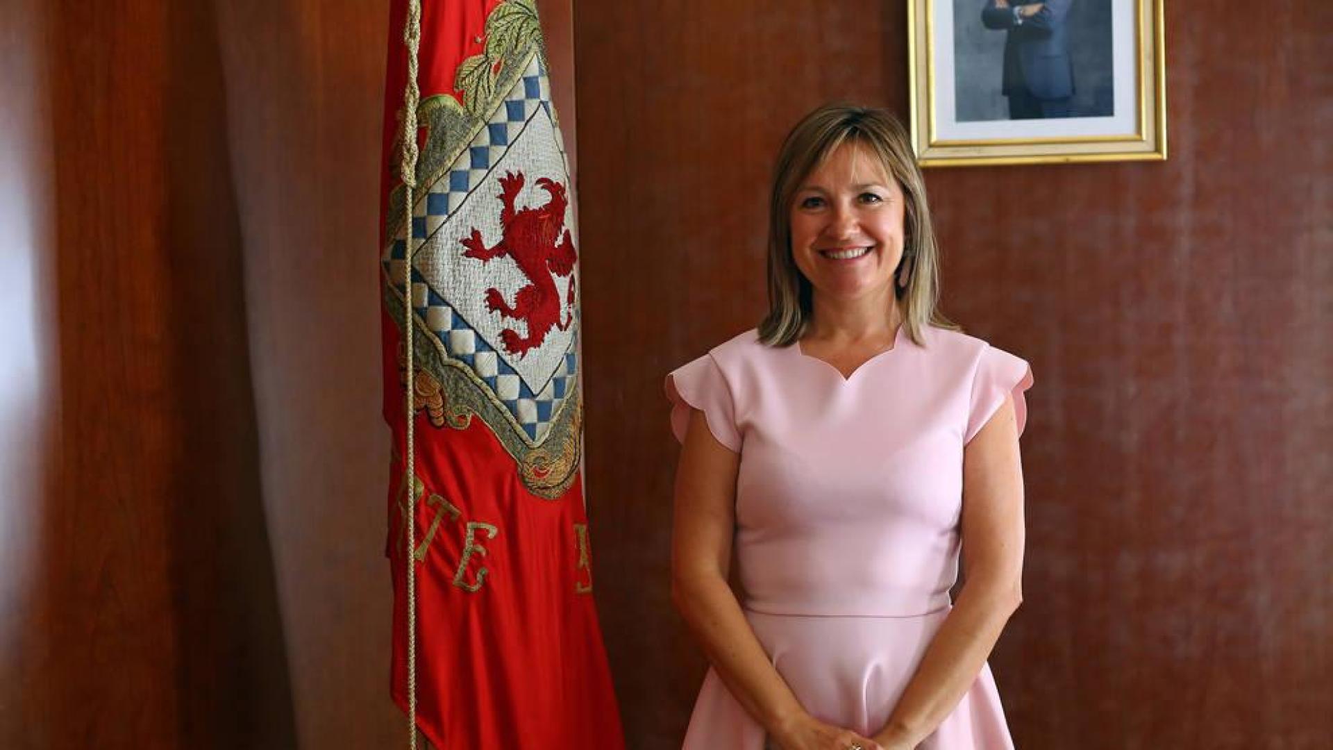 La alcaldesa de Huarte dimite para ir a Interior