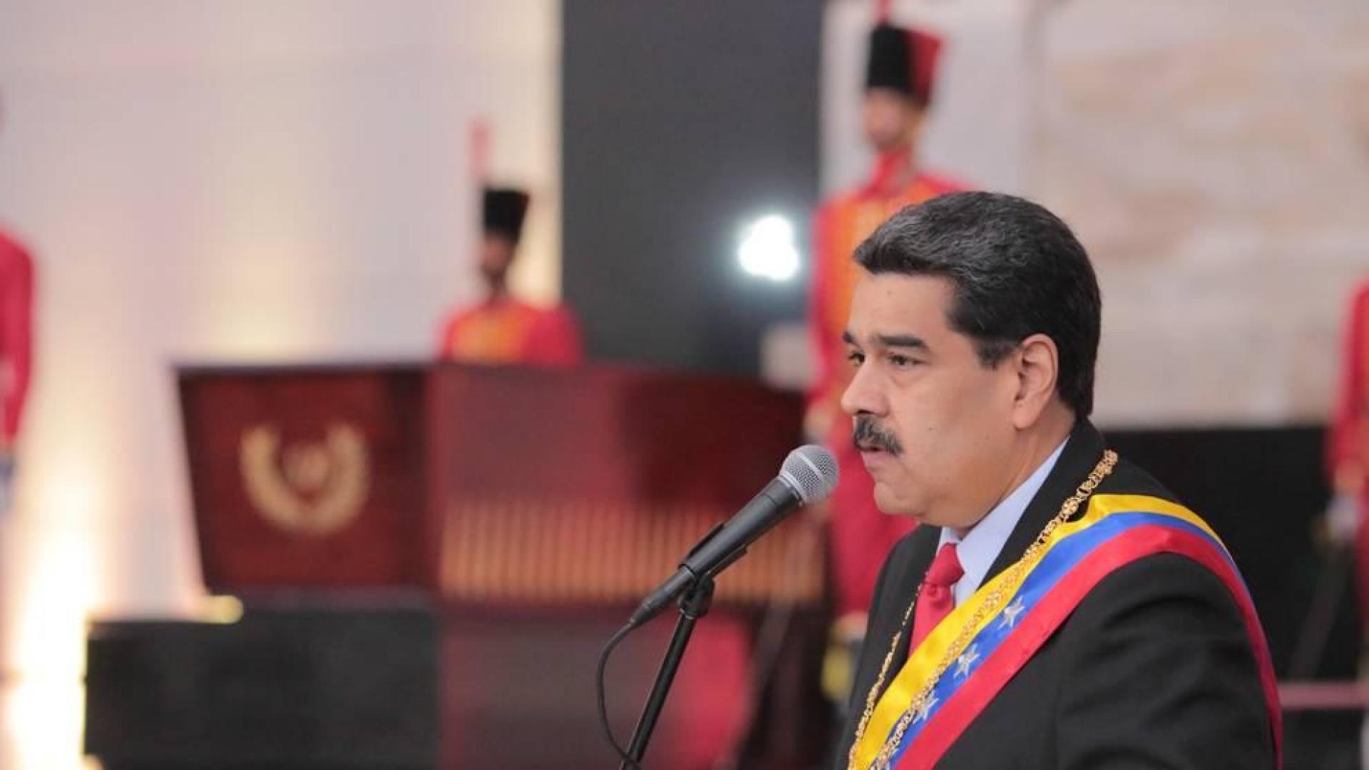 La oposición cree que Maduro suspende el diálogo por temor al cambio político
