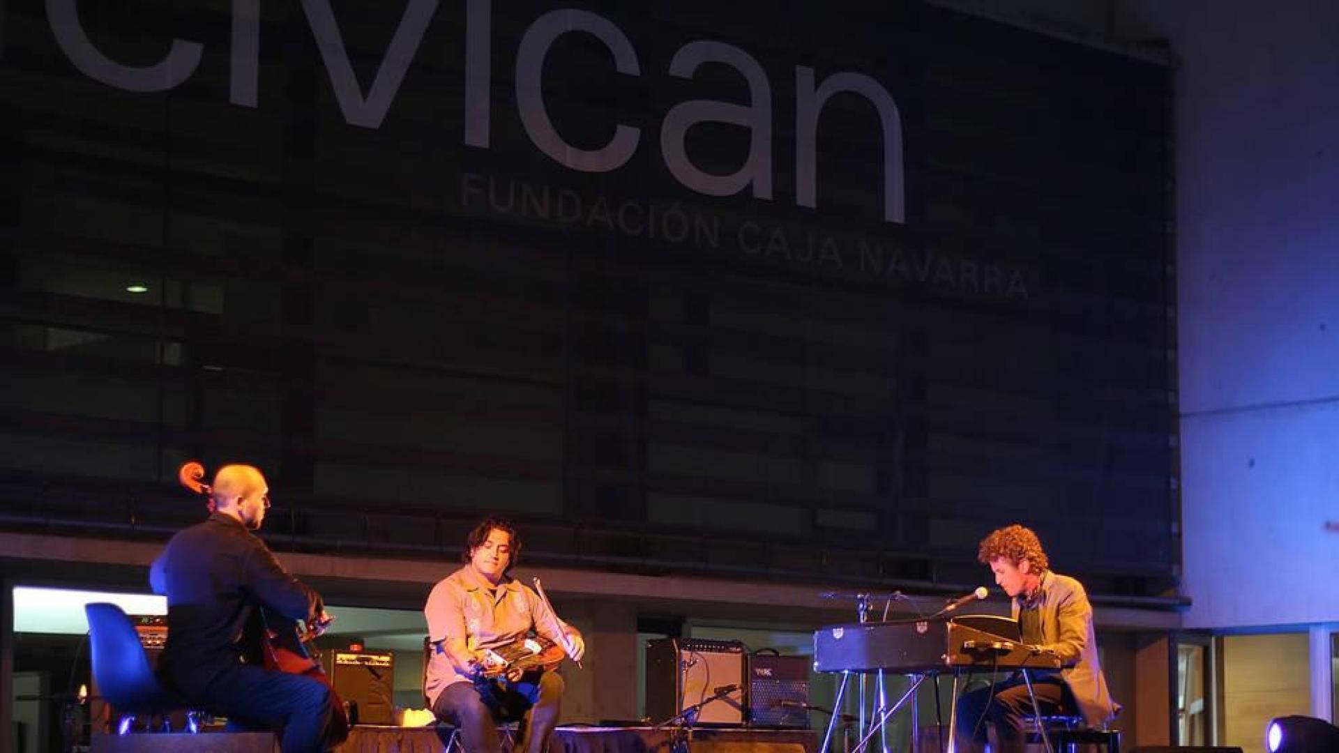 Concierto en el patio de Civican