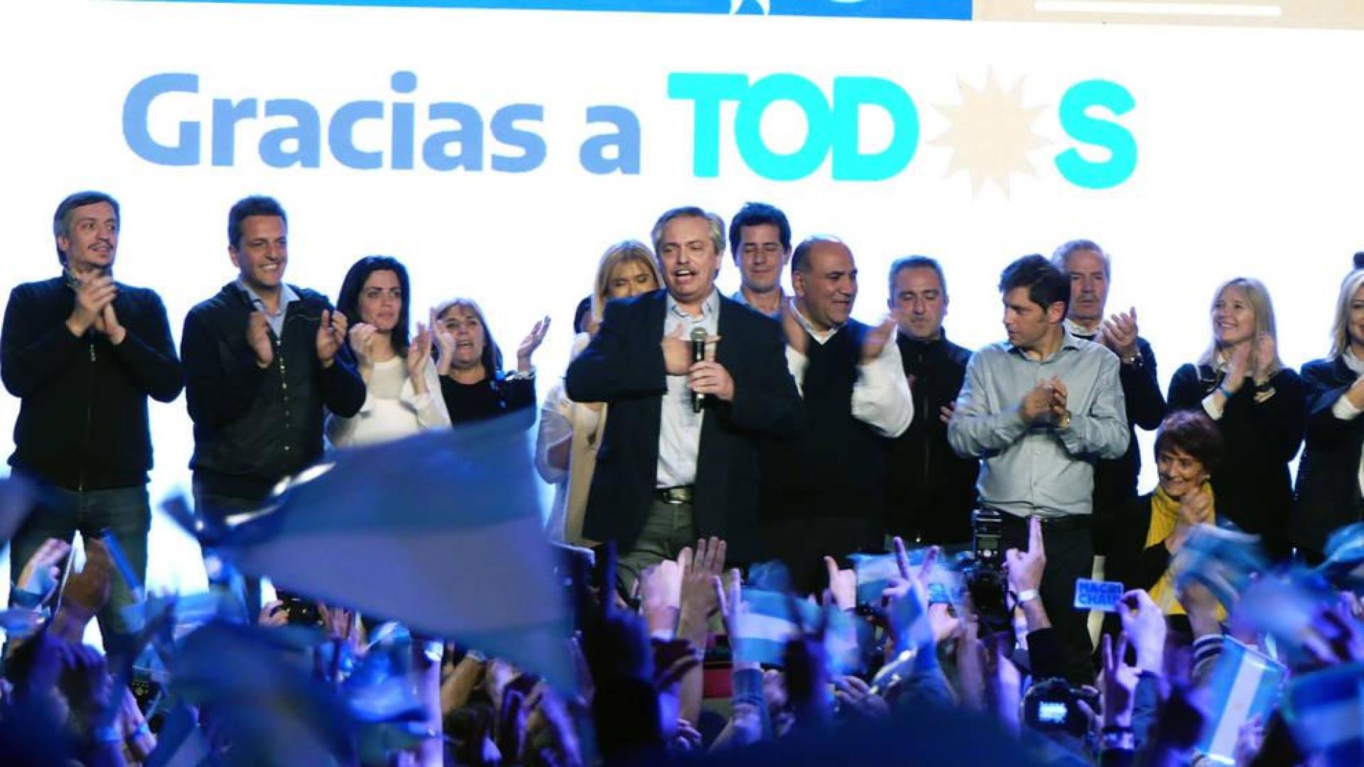 El líder opositor Alberto Fernández se impone a Macri en las primarias