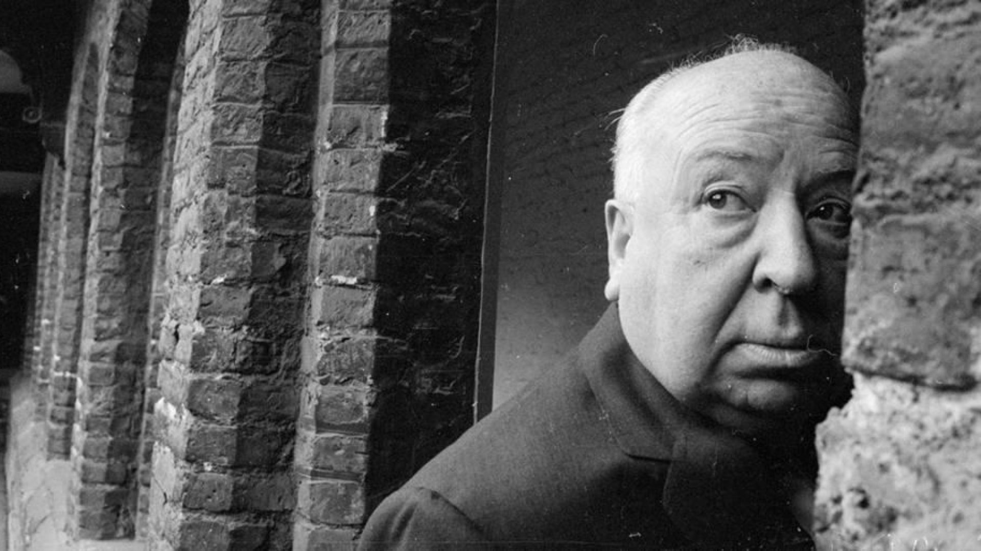 Alfred Hitchcock, 120 años de uno de los mayores genios del cine