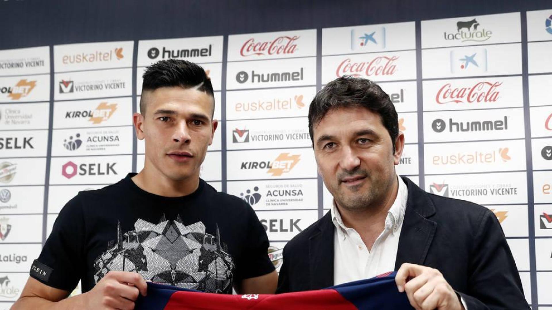 El defensa Facundo Roncaglia llega a Osasuna "con las mejores expectativas"