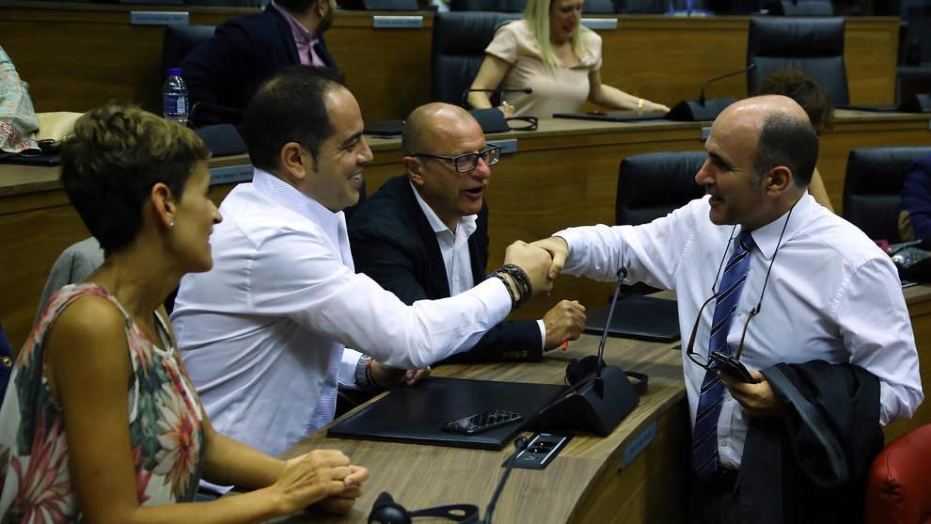 Una docena de cargos del Gobierno de Barkos continúa en el de Chivite
