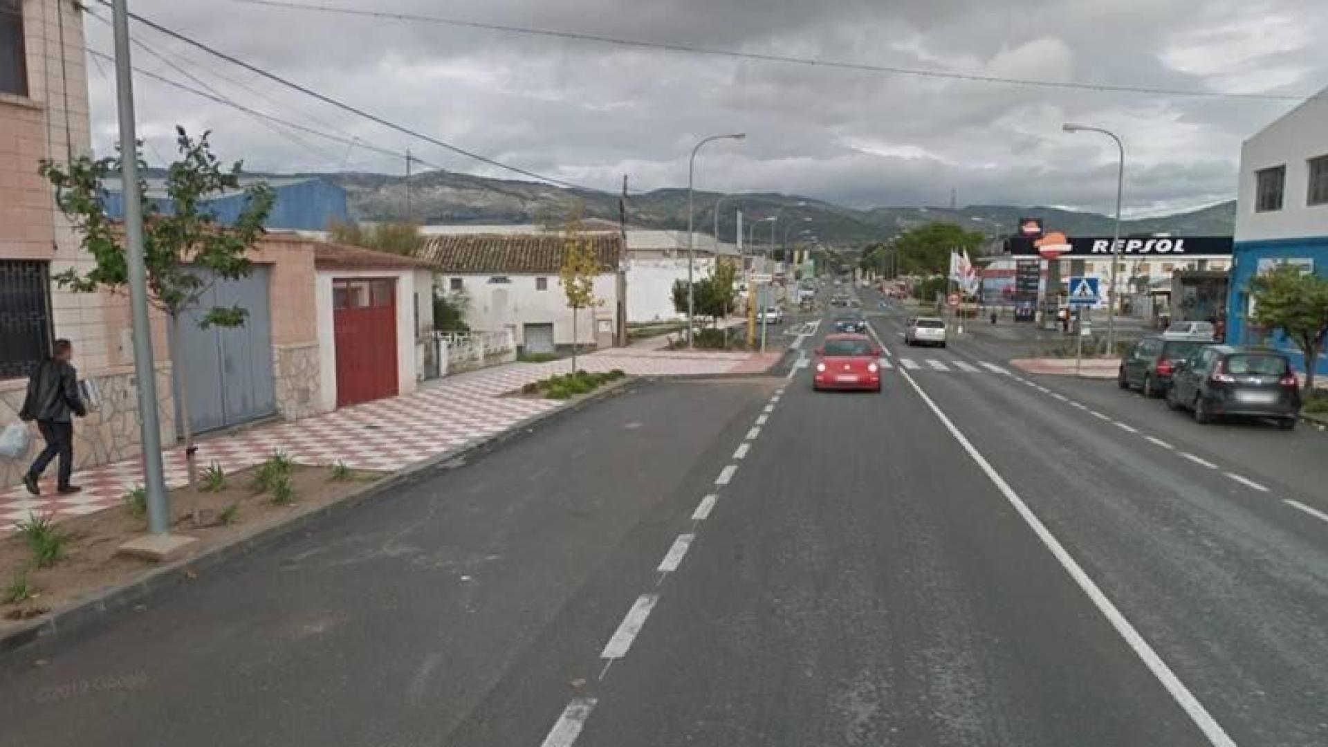 Muere una conductora aplastada por la furgoneta de la que acababa de apearse
