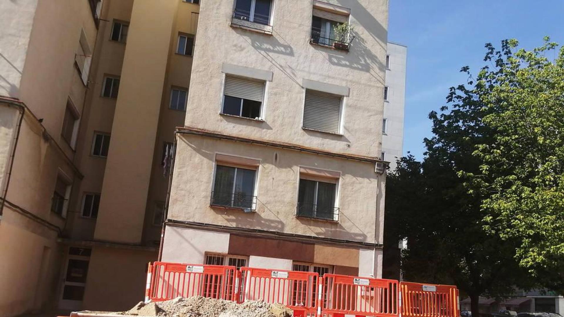 Vecinos de 20 portales de Echavacoiz se quedan sin agua durante horas