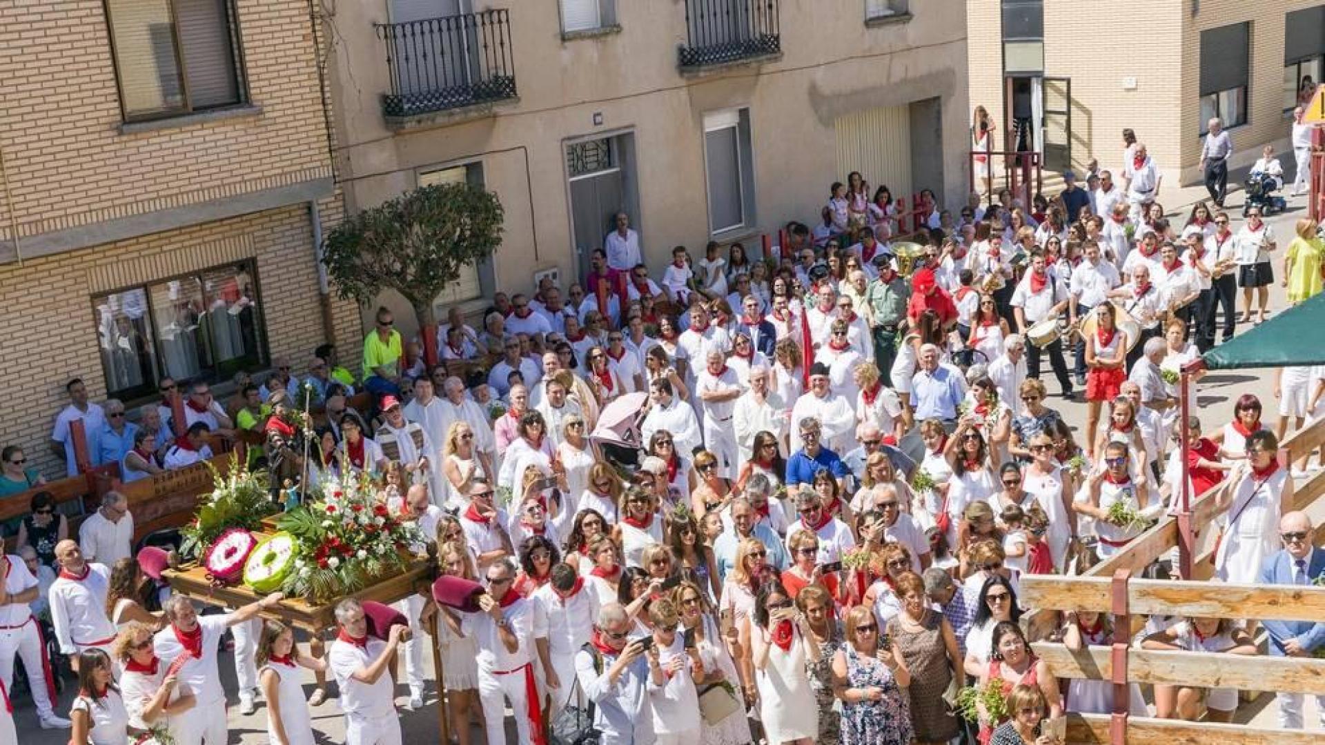 Todas las fotos de fiestas de Cabanillas 2019