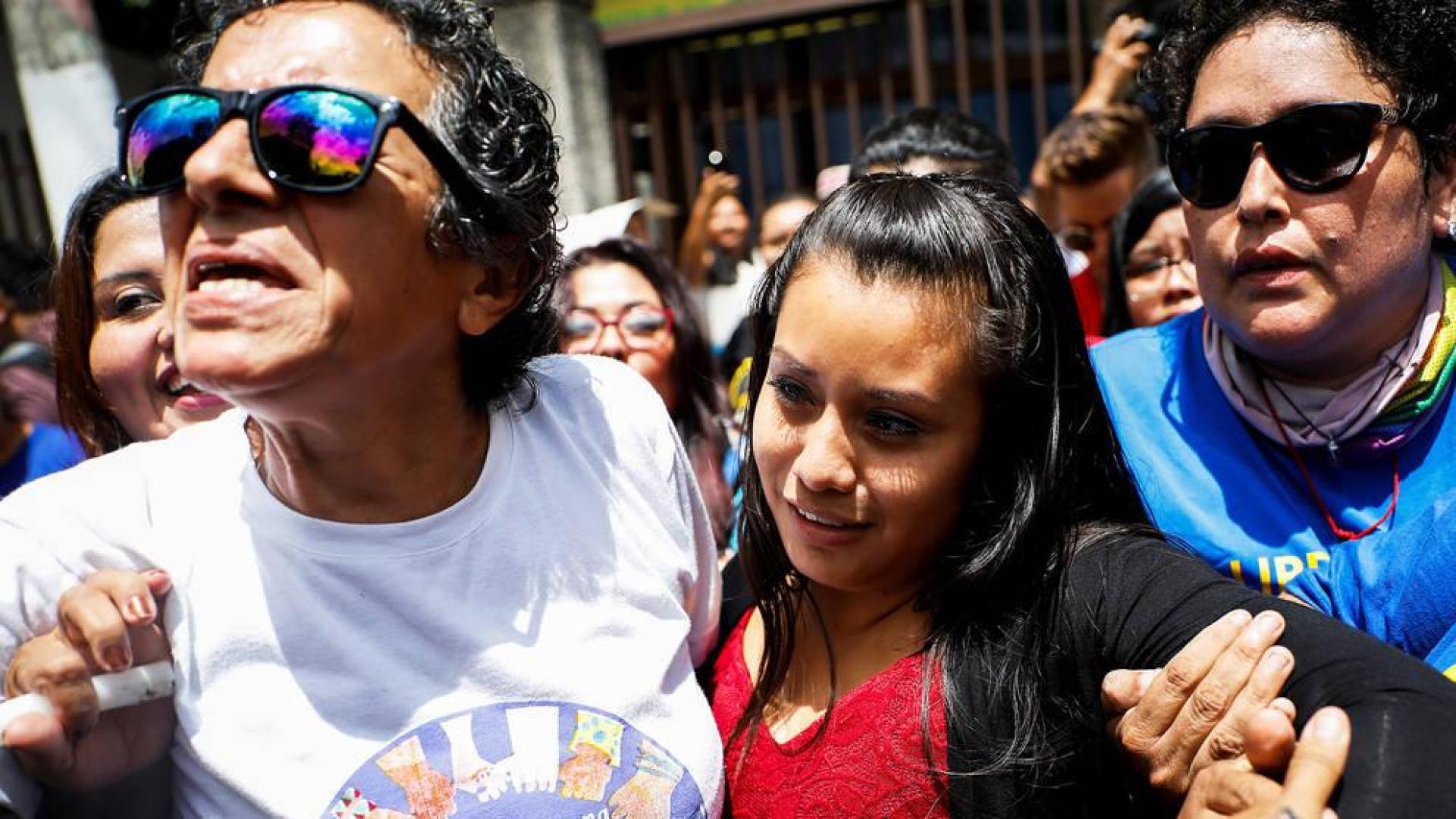 La Fiscalía de El Salvador pide 40 años de cárcel para una joven acusada de abortar