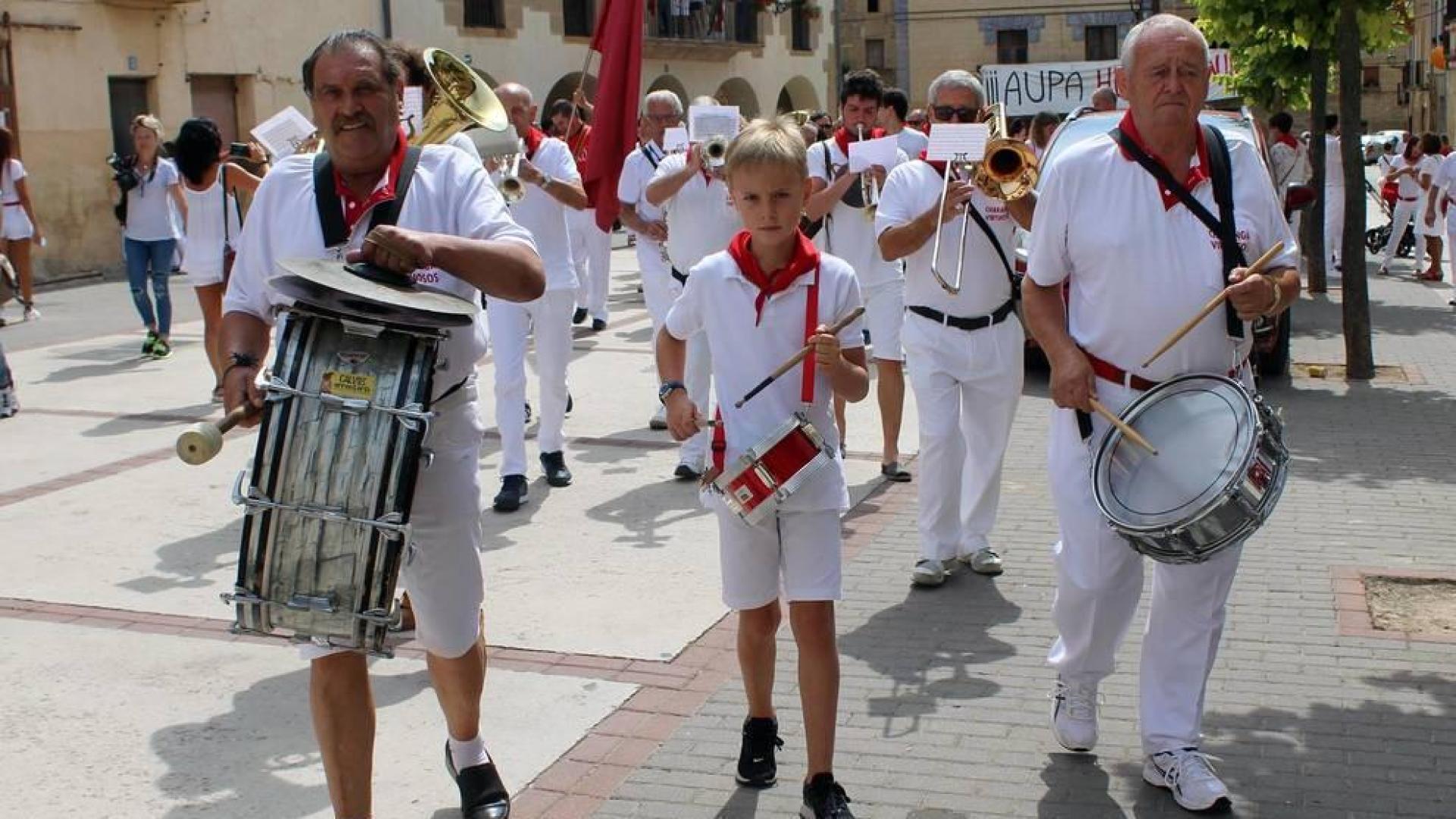 Fotos del cohete de fiestas de Allo