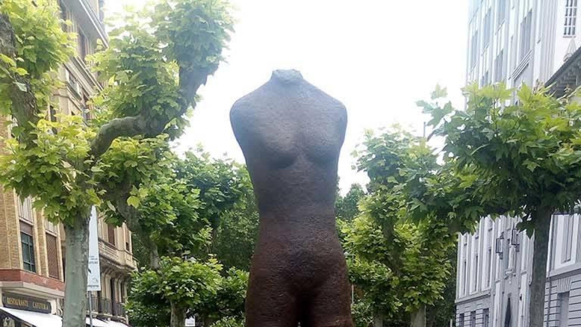 El Gobierno de Navarra repondrá la placa sustraída del monumento Gogoan