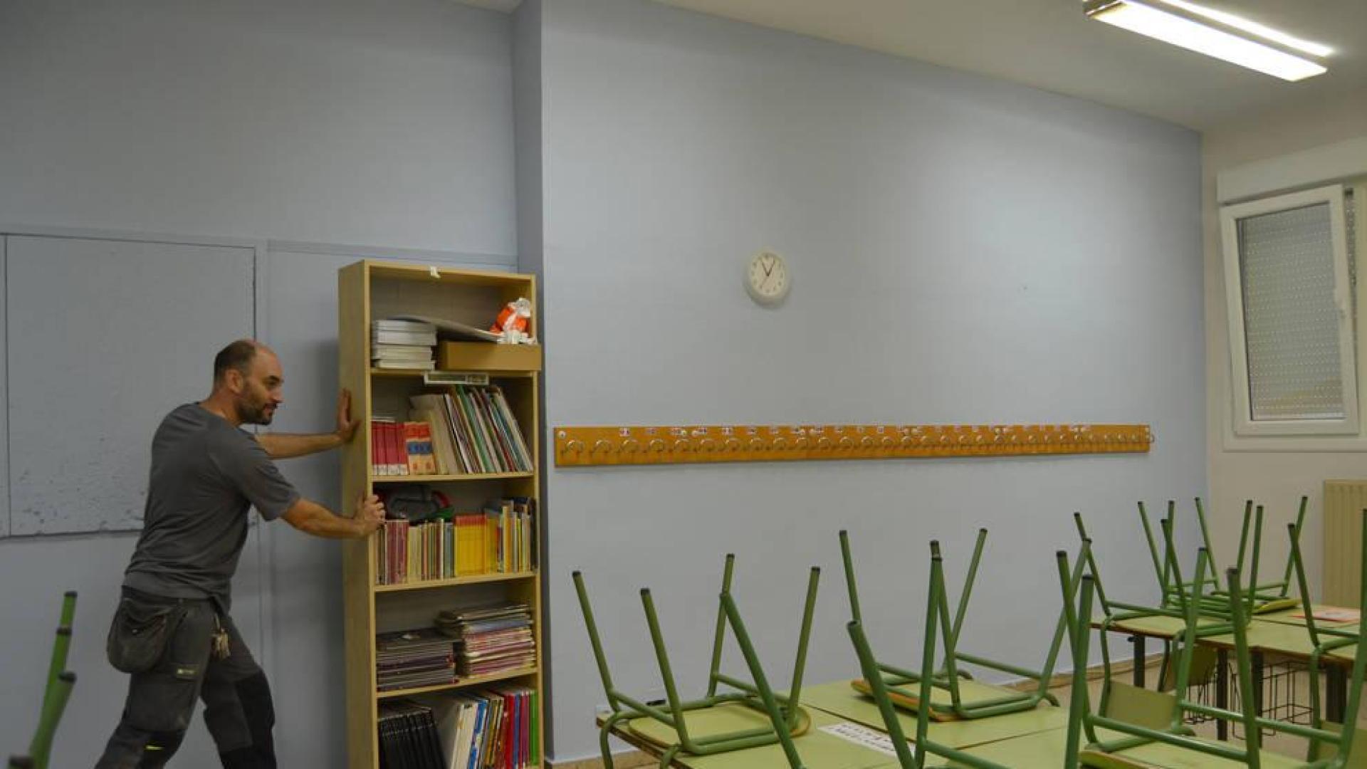 San Adrián invierte 70.000€ en la puesta a punto del colegio público