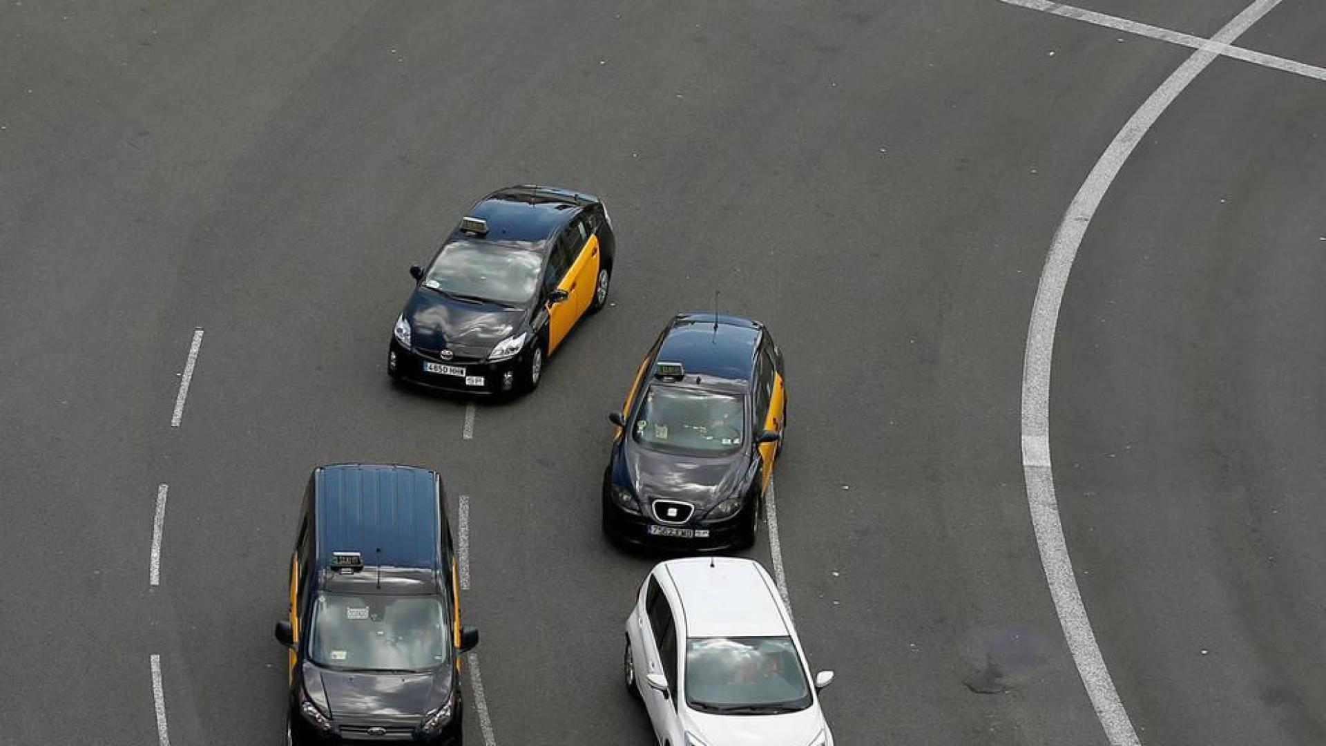 Detenido un taxista en Barcelona por presunta agresión sexual a una pasajera