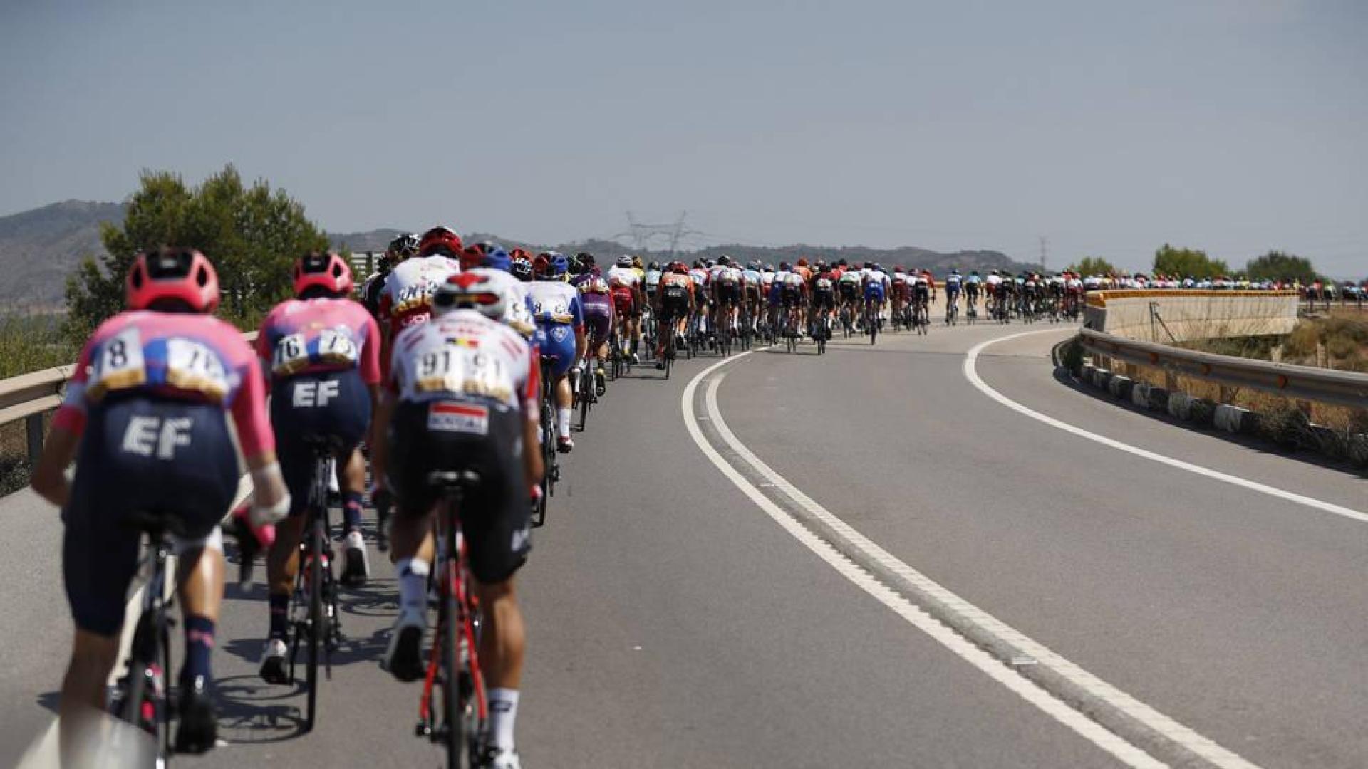 Guardia Civil y Policía foral acuerdan un dispositivo especial por la Vuelta Ciclista