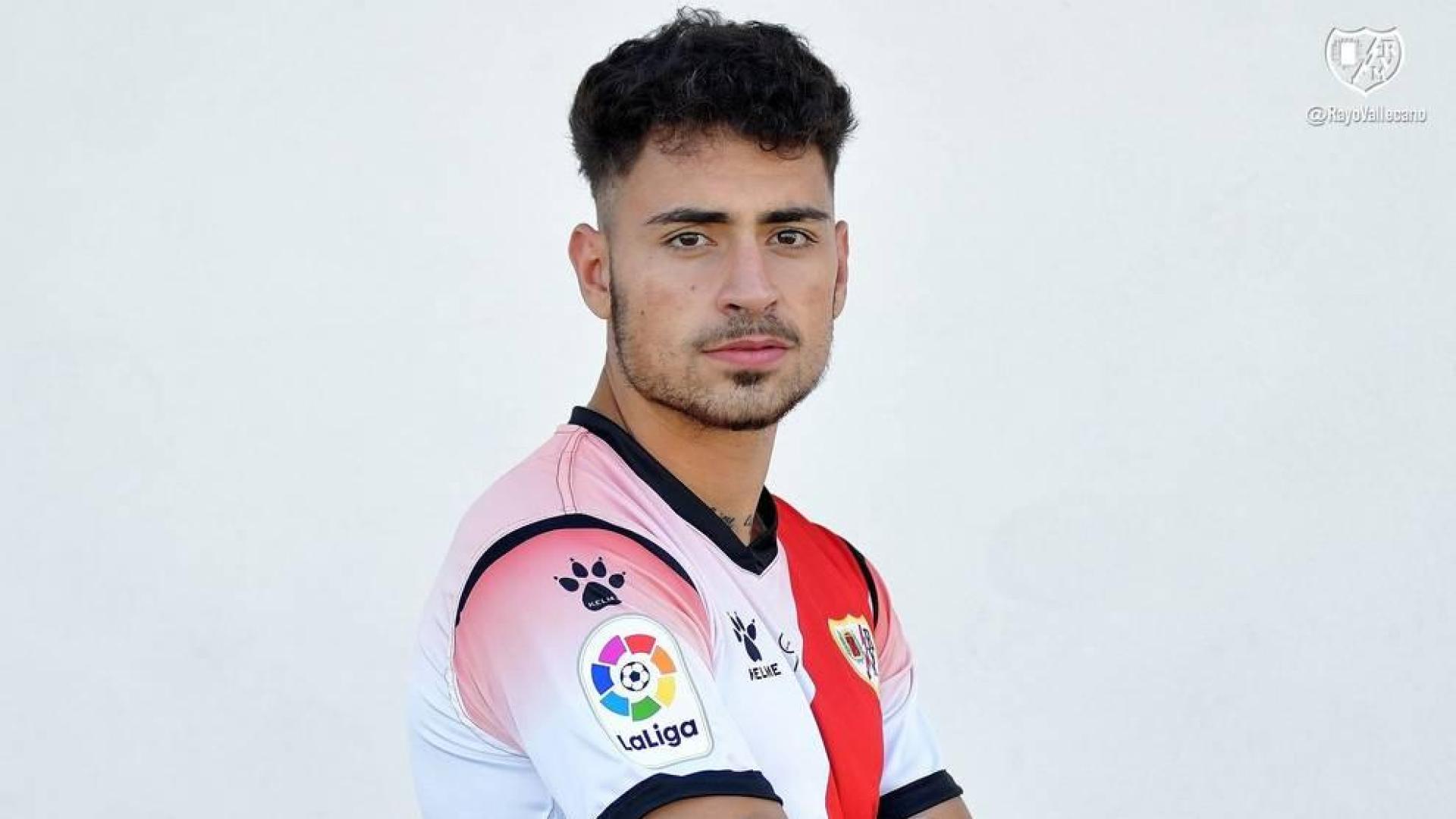 El delantero navarro Sergio Moreno jugará cedido en el Valencia B