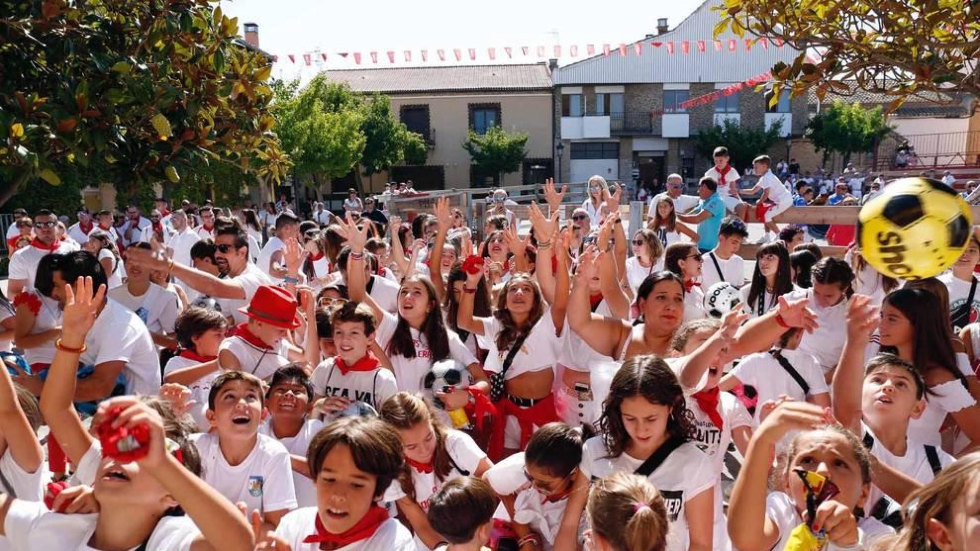 Fontellas enciende la mecha festiva