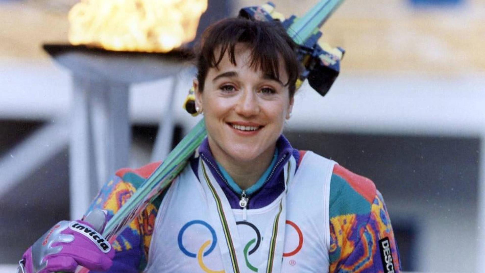 Blanca Fernández Ochoa, con la medalla de bronce de los Juegos de Albertville.