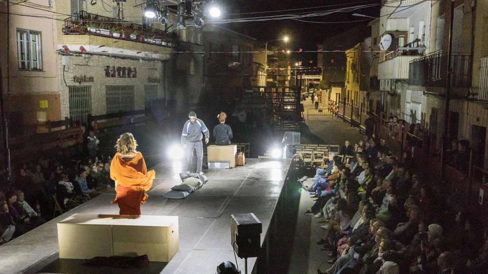 El Festival El Gallinero llena de teatro Cabanillas