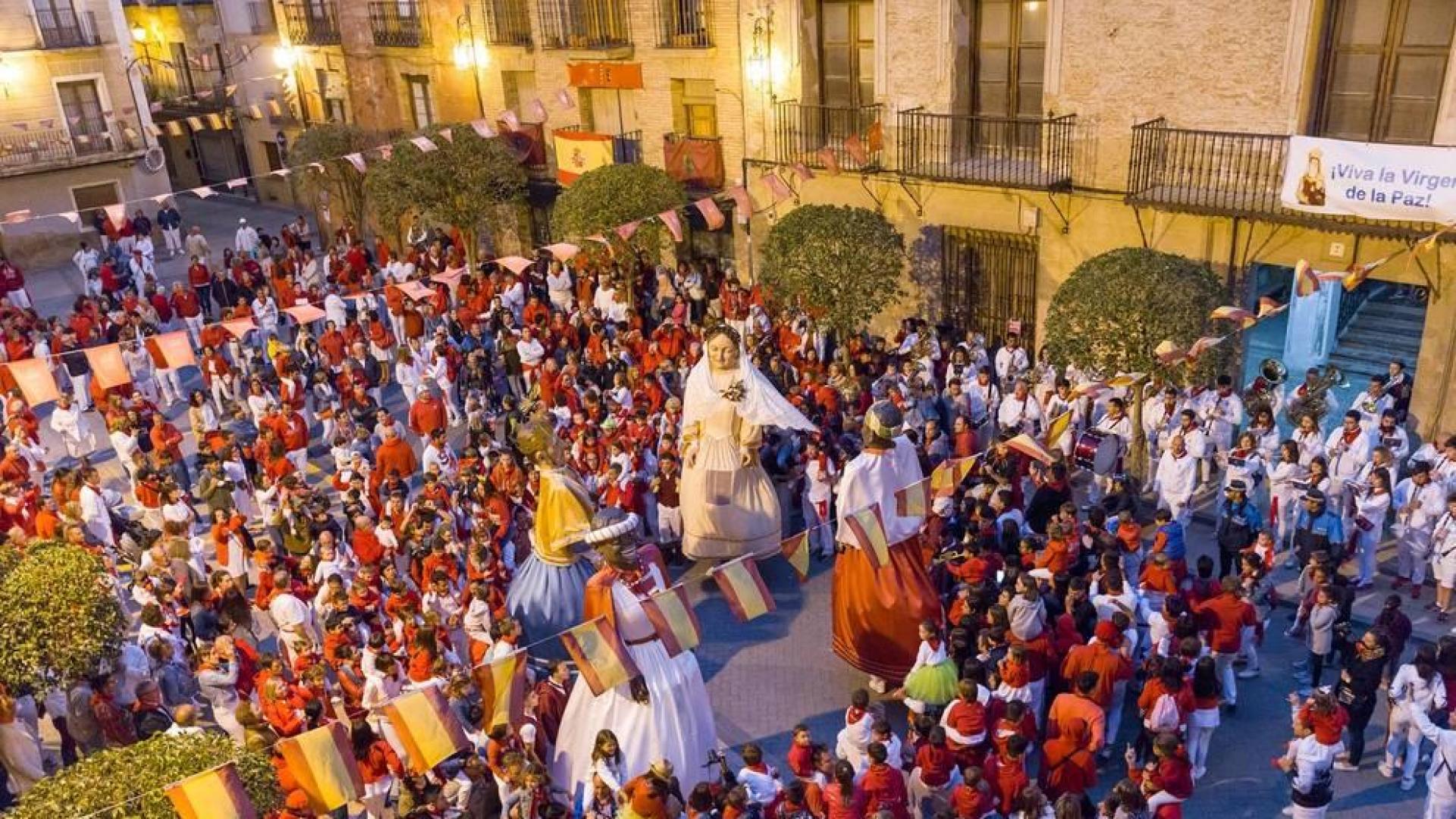 Galería de imágenes del Día de los Mayores en las fiestas de Cintruénigo.