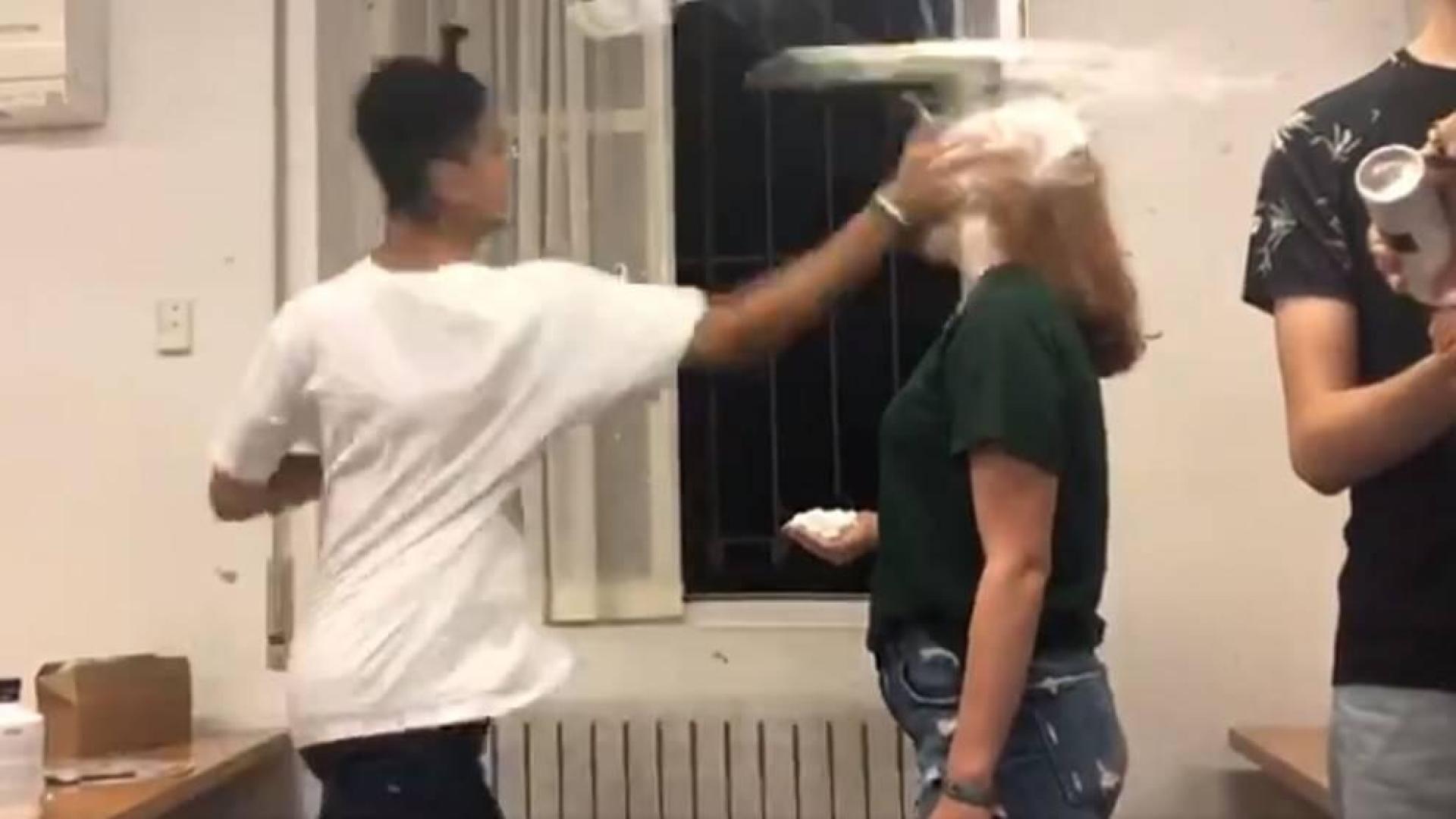 El tortazo a modo de novatada a una alumna en Madrid acaba con dos alumnos expulsados
