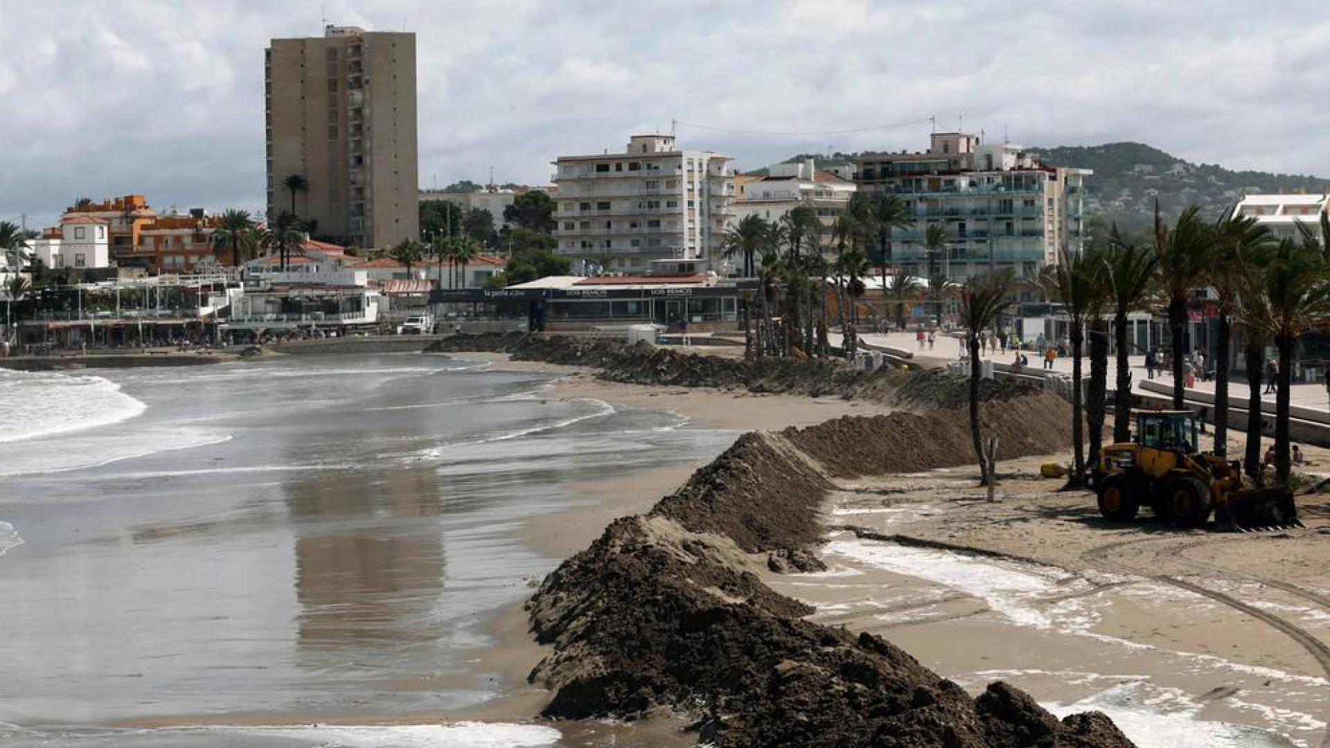 Lluvias torrenciales dejan cerca de 200 l/m2 en seis horas en Alicante