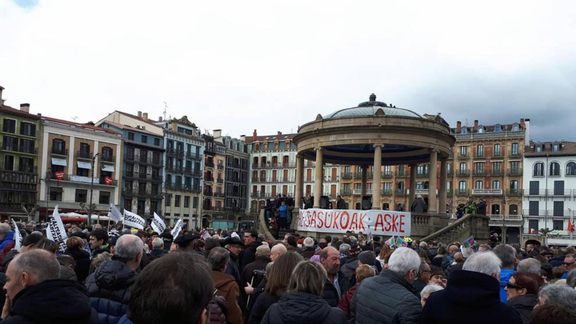 Familiares de los acusados por la agresión de Alsasua piden en Pamplona "justicia"