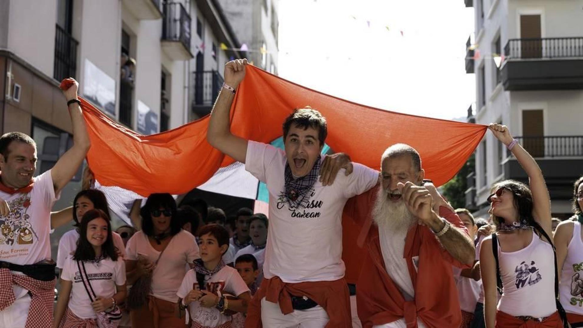 Fotos del cohete de fiestas de Alsasua 2019