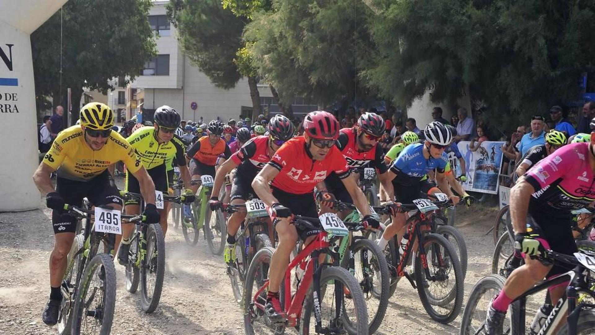 Patxi Cía abre el Open Diario de Navarra de BTT con triunfo en Peralta
