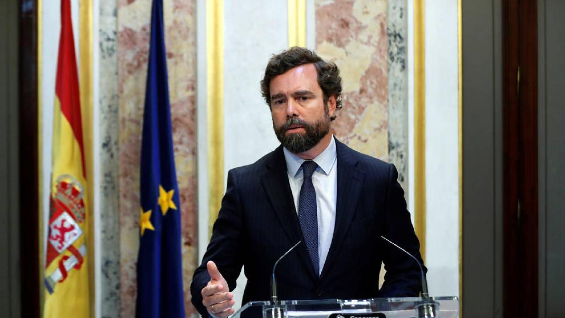 Vox dice que cada día que pasa sin "frente popular" es una buena noticia