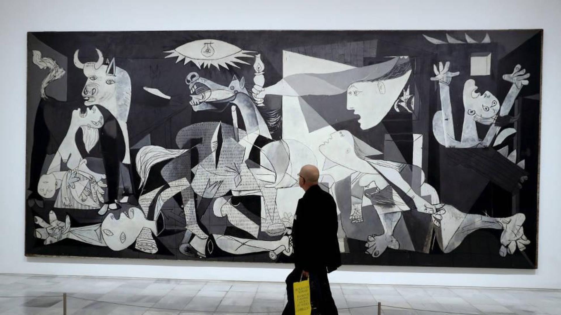 El Reina Sofía muestra el doloroso camino que llevó a Picasso al 'Guernica'