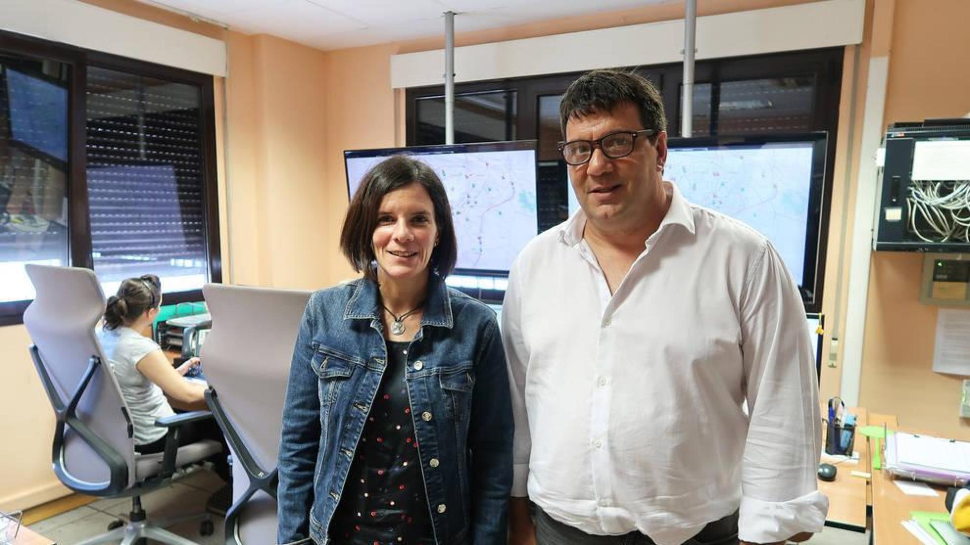 Navarra evaluará la flota de taxis para introducir vehículos eléctricos