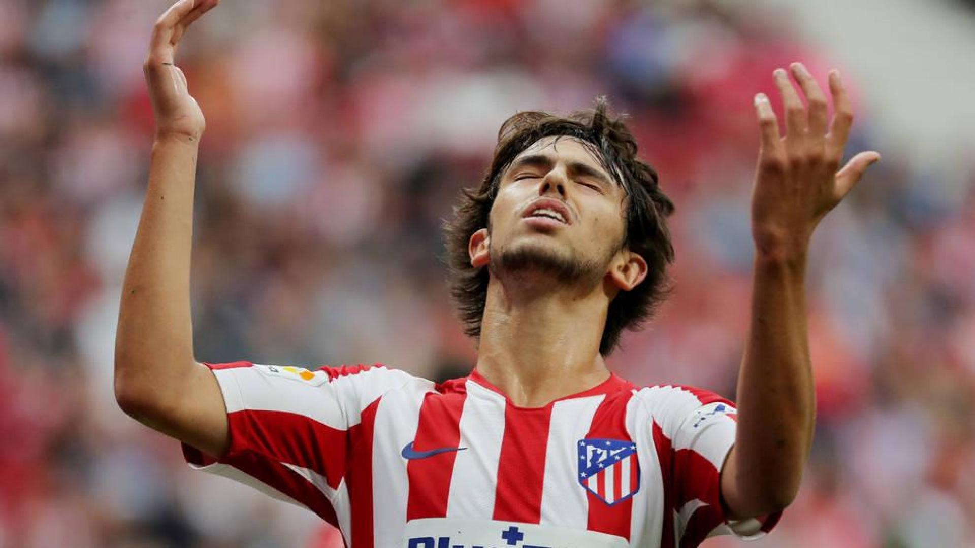 Reacción de Joao Félix, jugador del Atlético de Madrid, durante el encuentro.