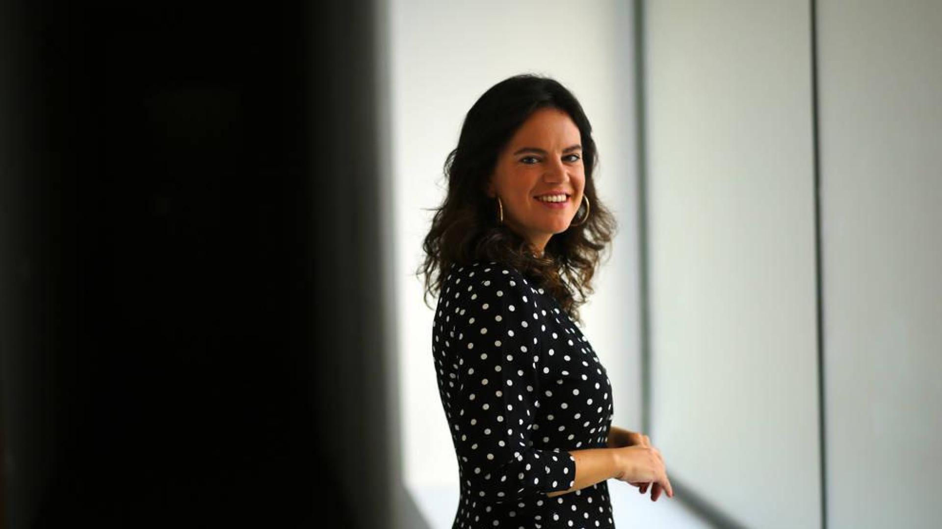 Celia Pinedo Pardo, técnica de proyectos de la Fundación Fabre, en la sede que la entidad tiene en Cizur Menor.