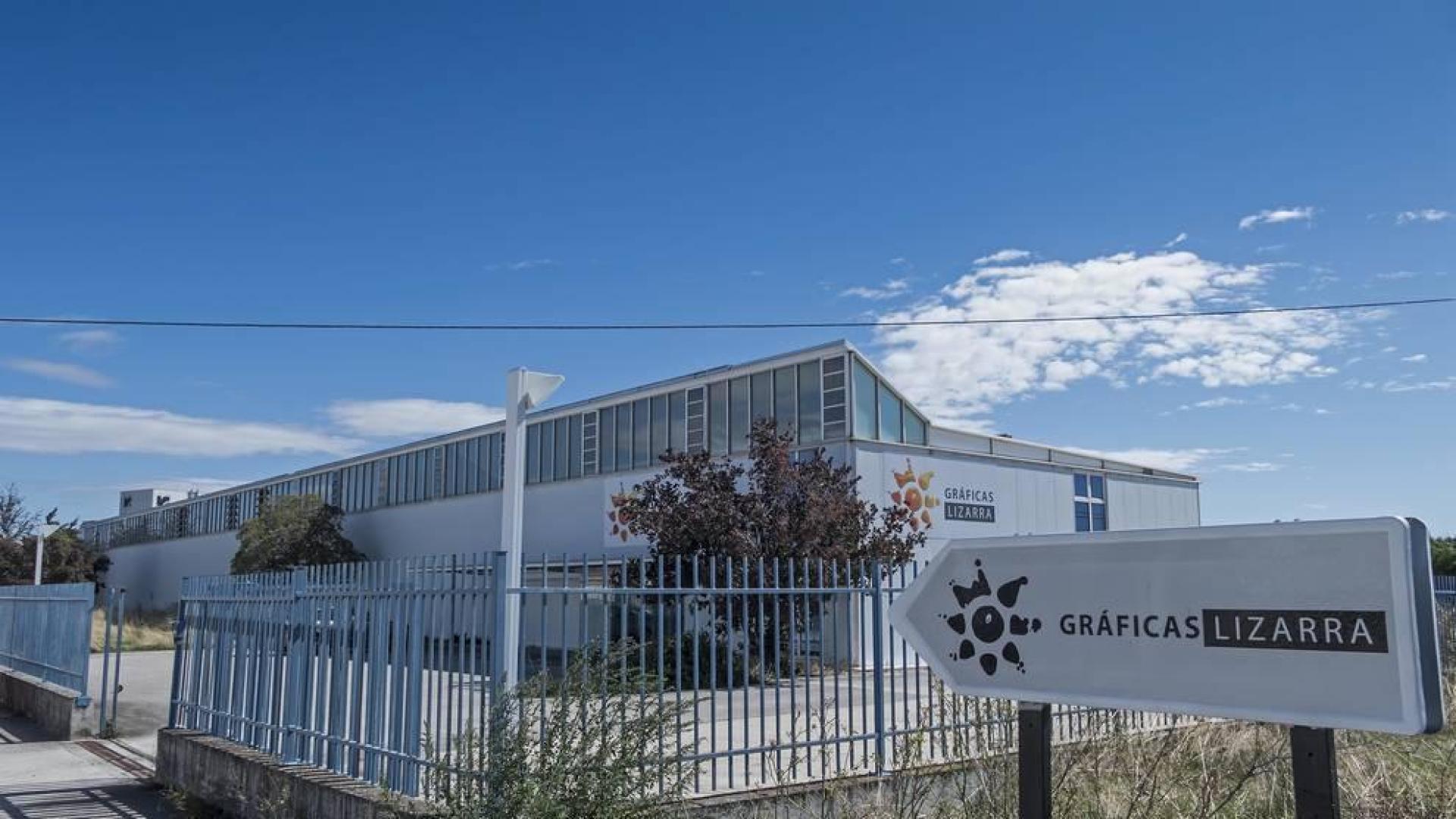Representantes sindicales advierten de la situación de Gráficas Lizarra