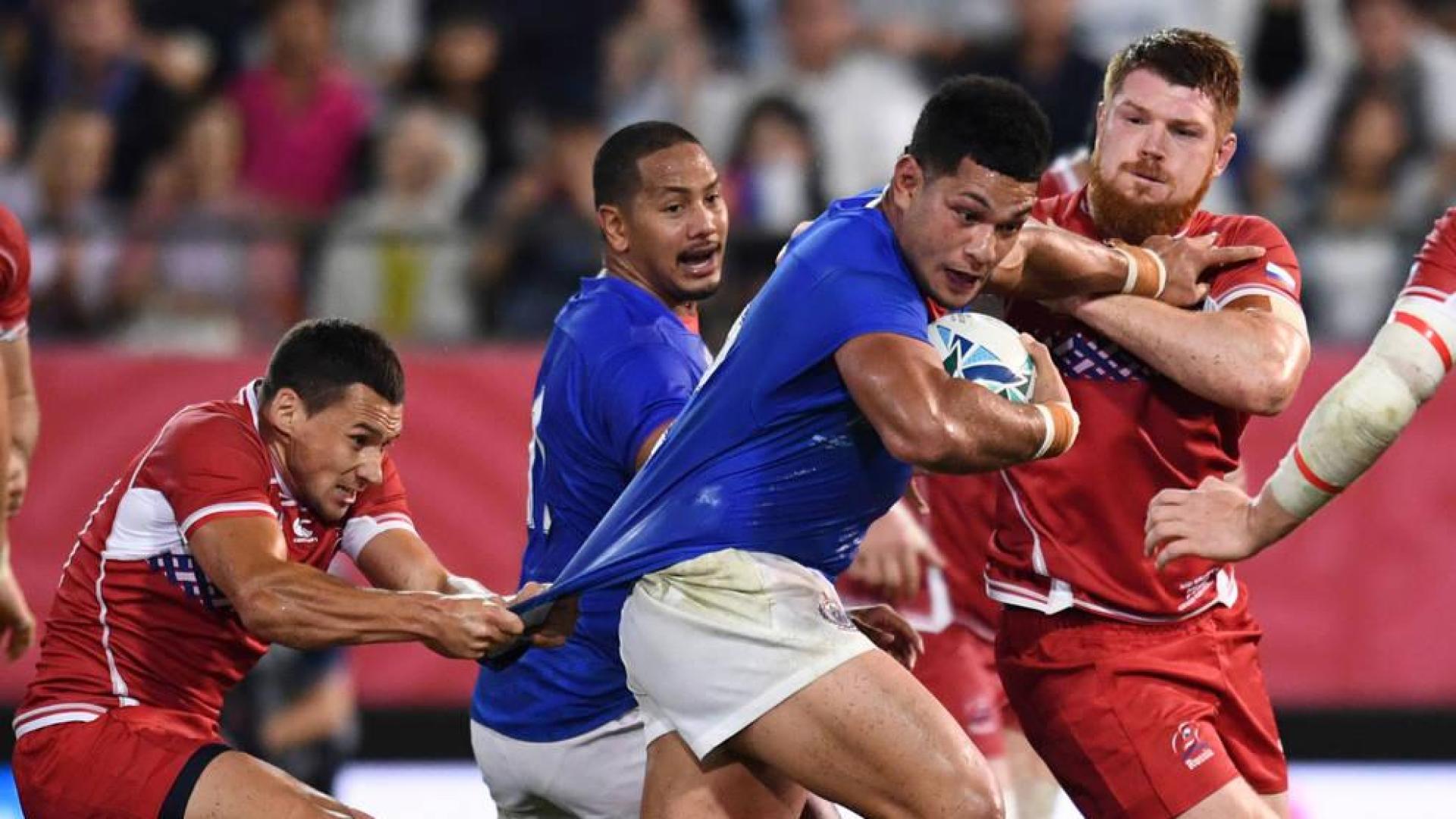Samoa impone su físico para doblegar a Rusia