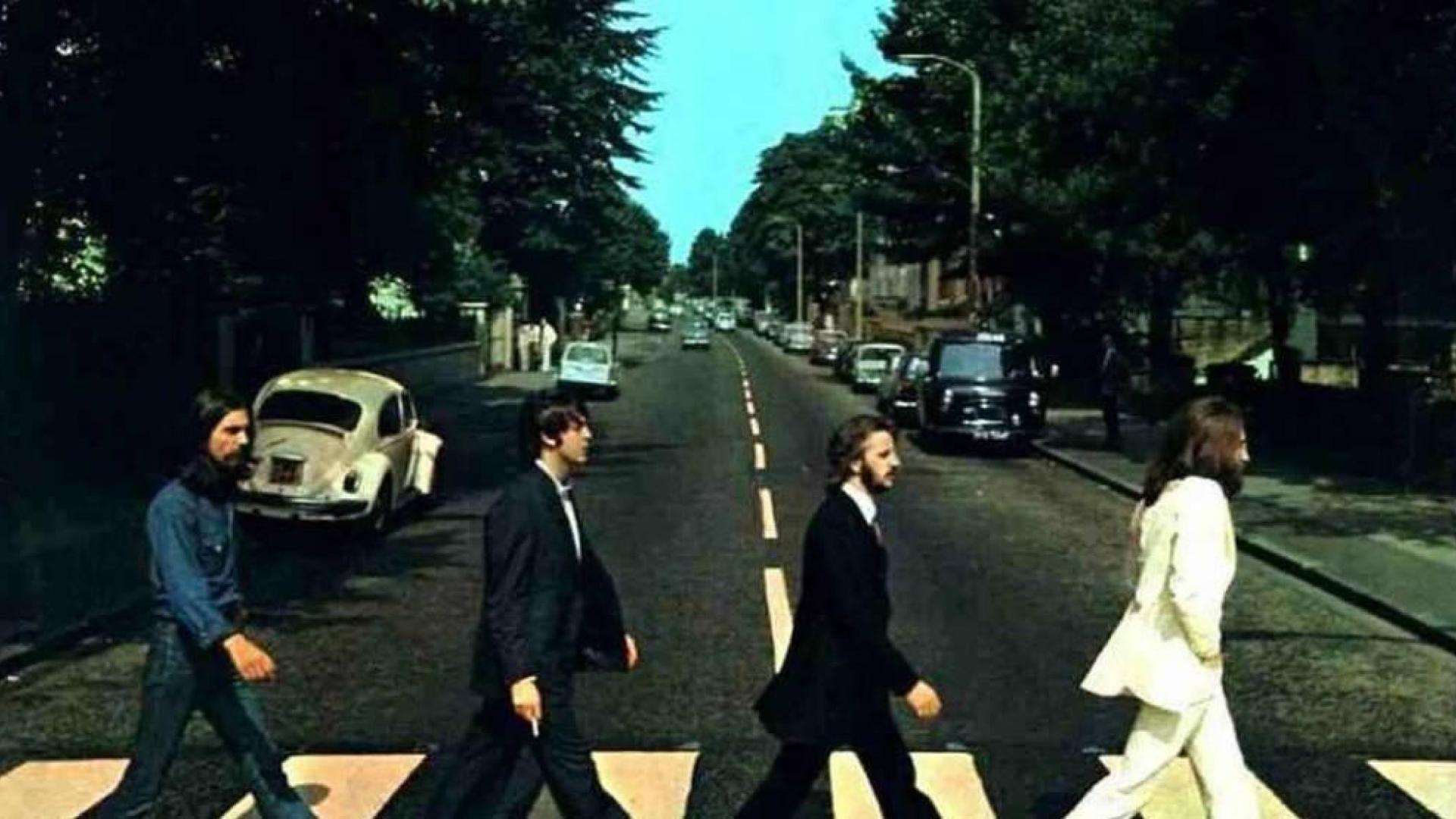 La icónica imagen de la portada de 'Abbey Road'.
