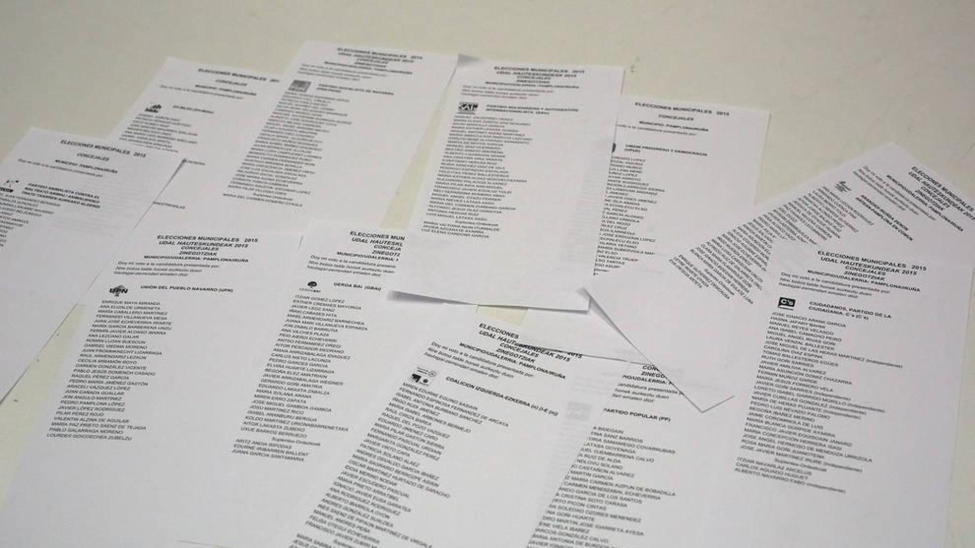 Papeletas electorales de las elecciones municipales de 2015.