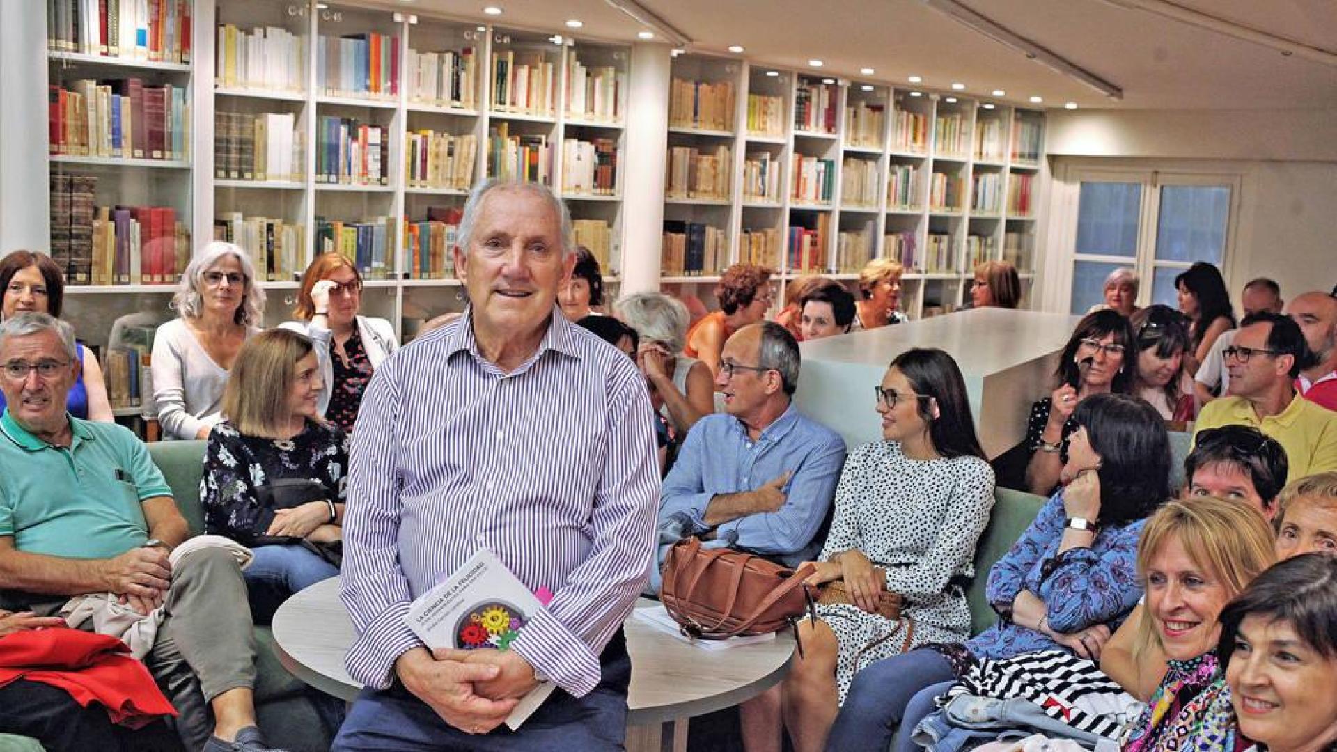 Emilio Garrido: “El cerebro está preparado para la prehistoria, no para ser feliz”