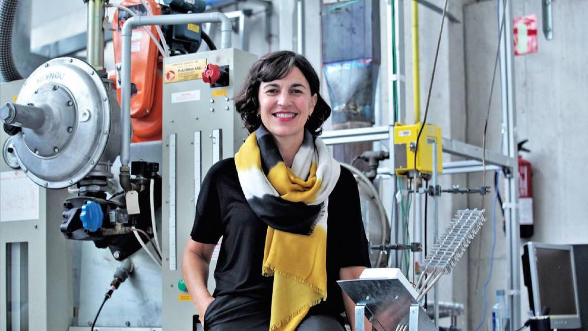 Gurutze Pérez: "A las chicas las perdemos para la ciencia ya en 1º de Bachiller"