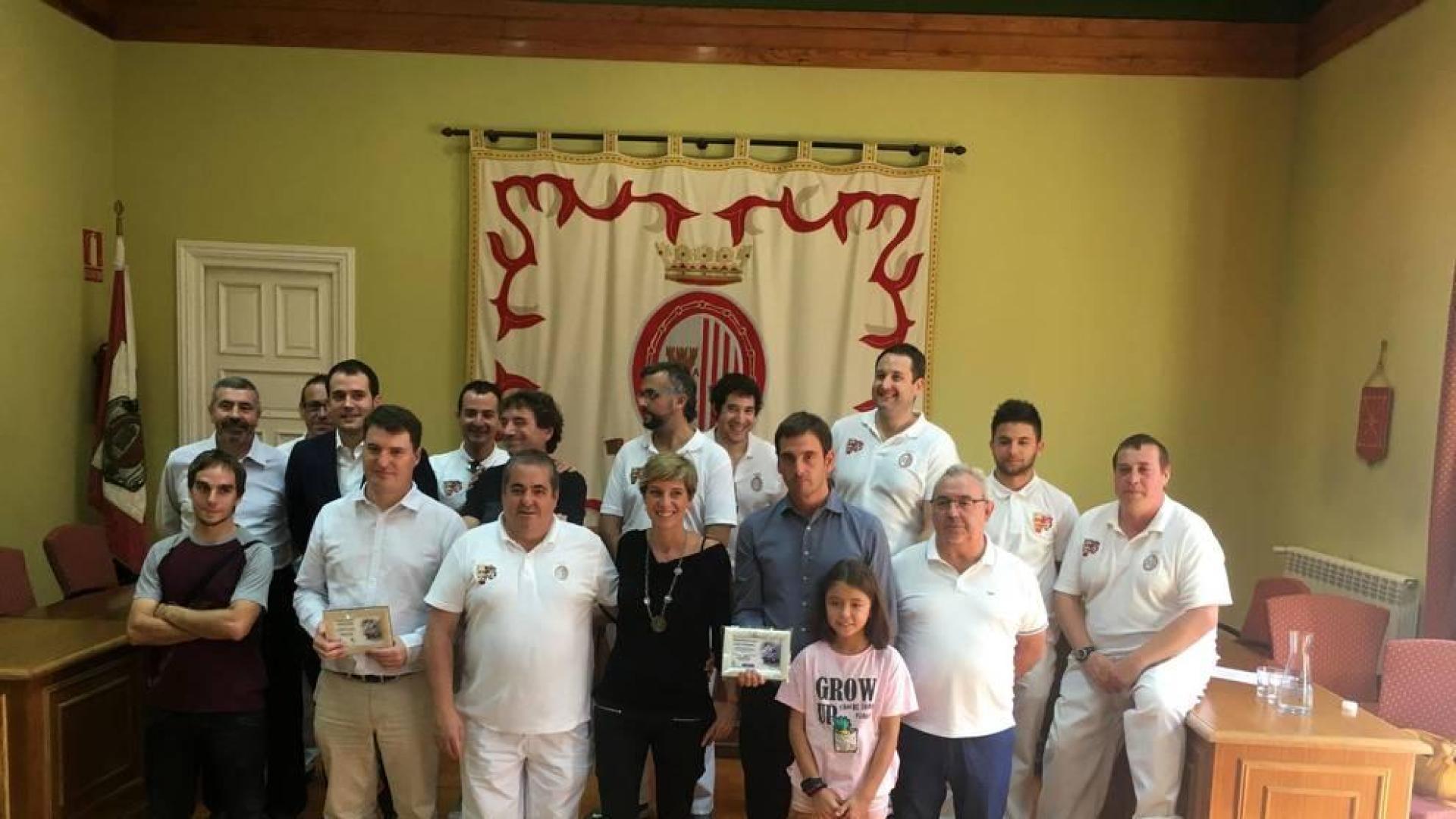 Pochas que alimentan Sangüesa