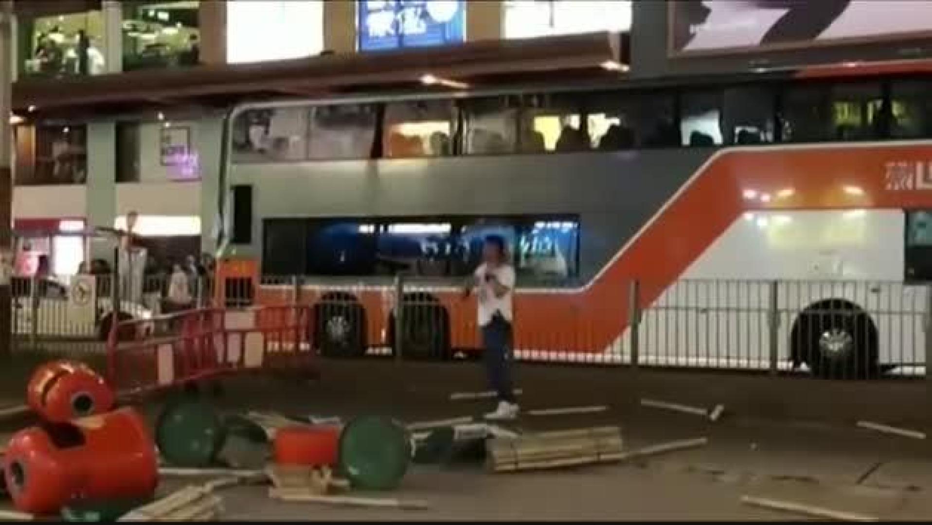 La ley anti-máscaras provoca nuevas protestas en Hong Kong