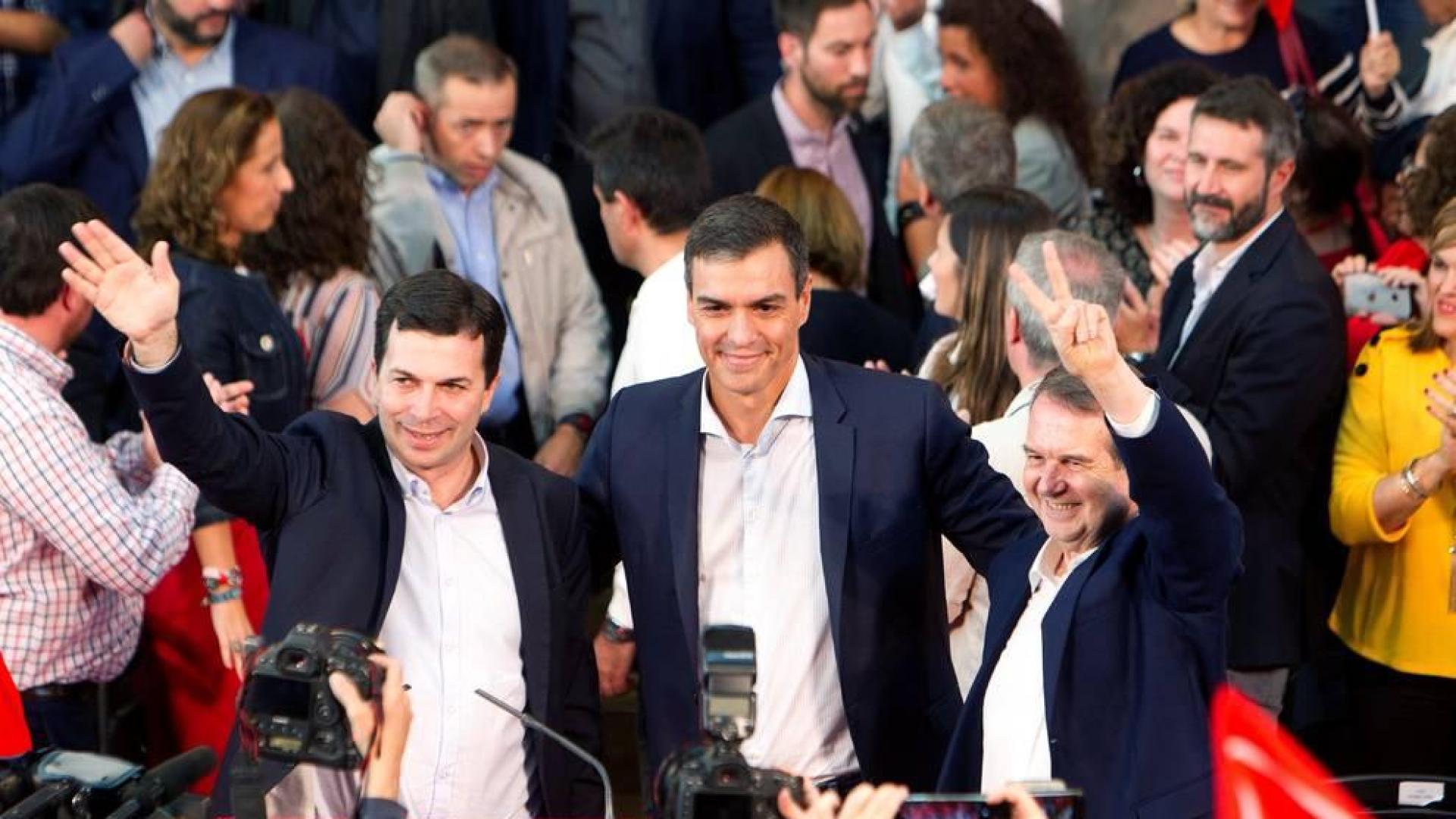 Sánchez a Rivera "No pedimos el apoyo de Ciudadanos, que pacta con la ultraderecha, pedimos que no bloquee"