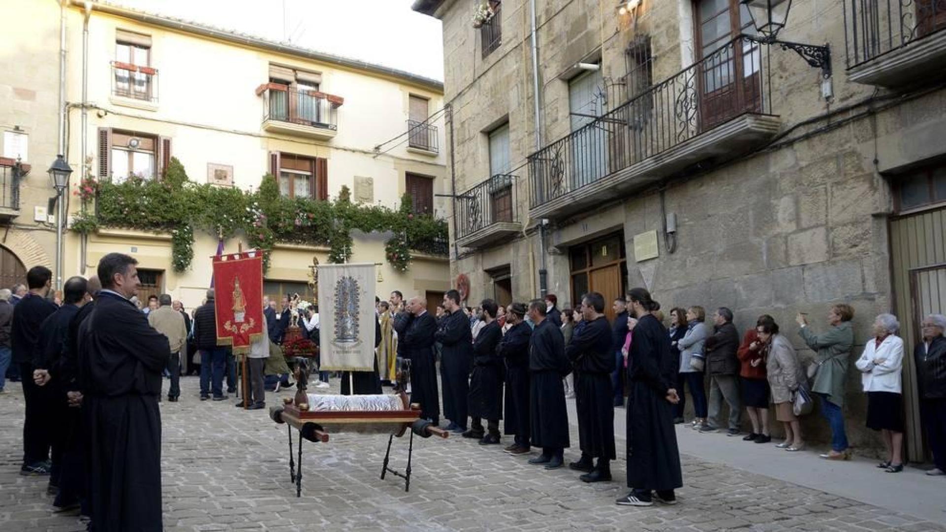 Todas las fotos de la procesión de los Muros de Tafalla celebrada este domingo 6 de octubre de 2019.