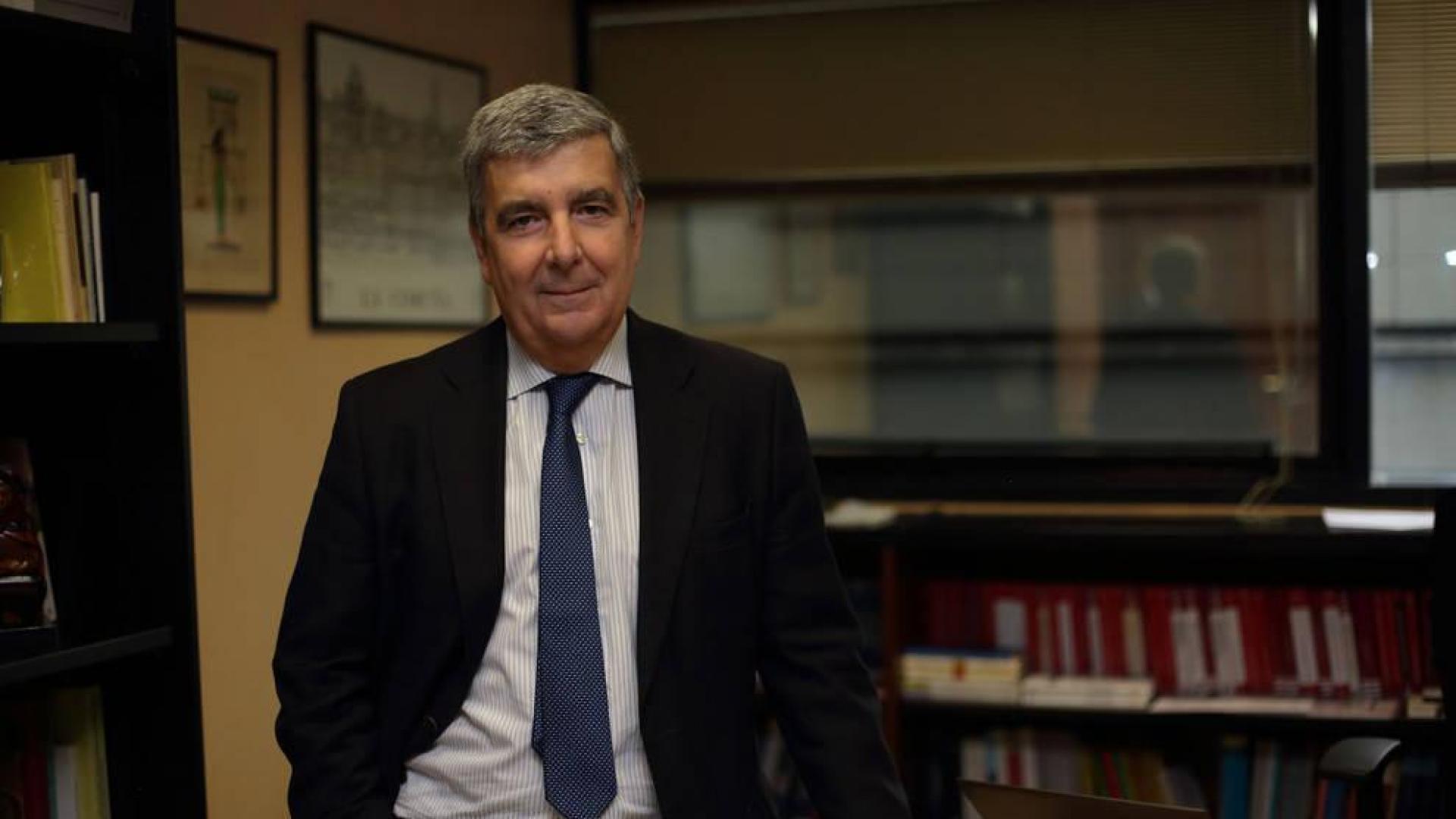 El Parlamento decide recurrir el nombramiento de Fernández en el TSJN