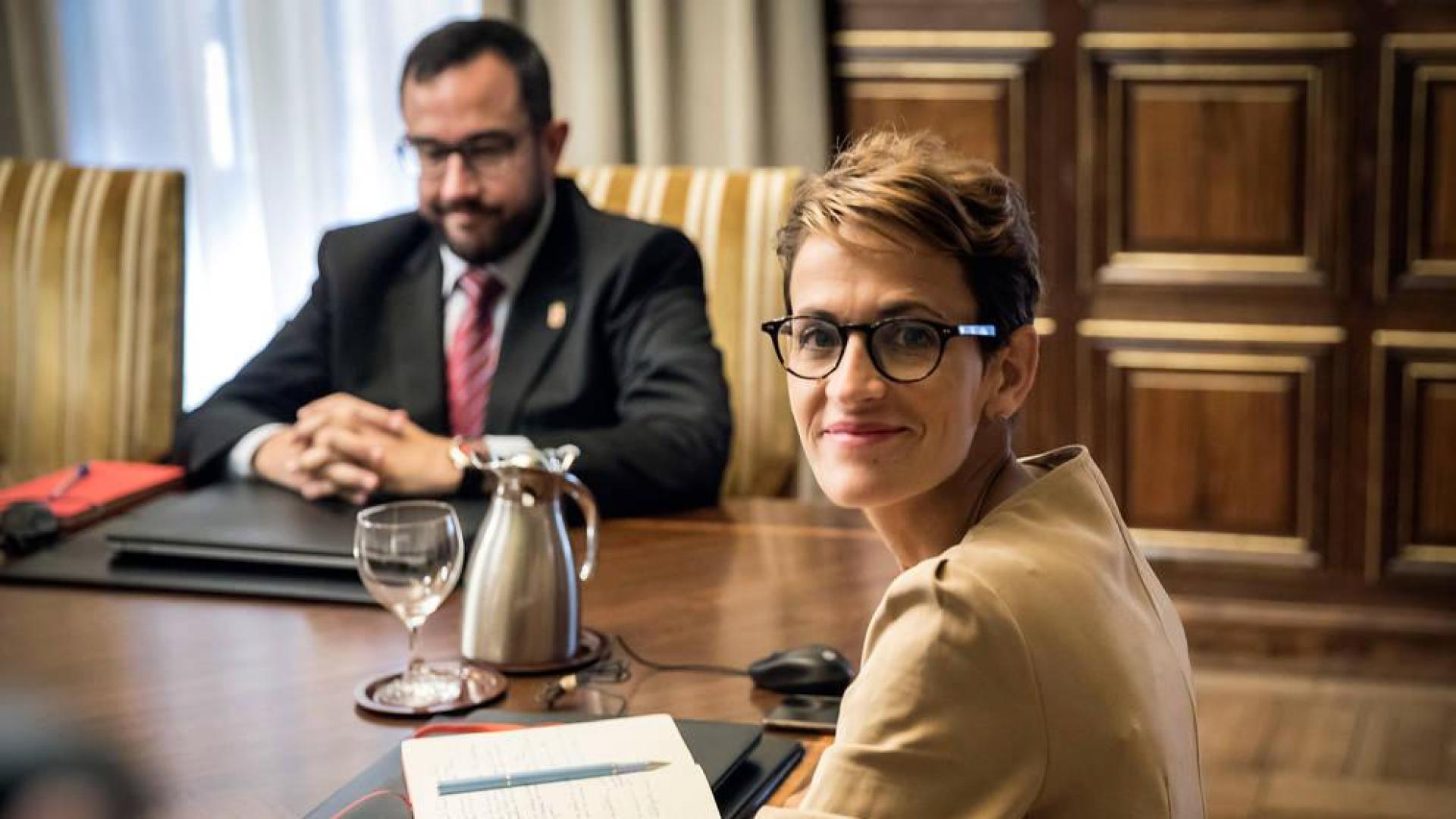 El Gobierno foral mantiene el "compromiso" de devolución del IRPF a las madres