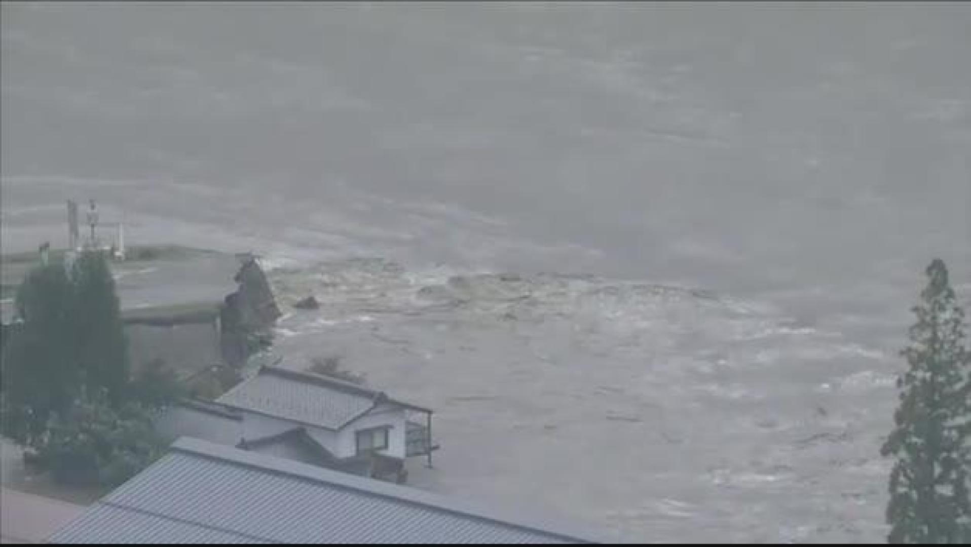 Mueren al menos veinte personas en Japón por el azote del tifón Hagibis