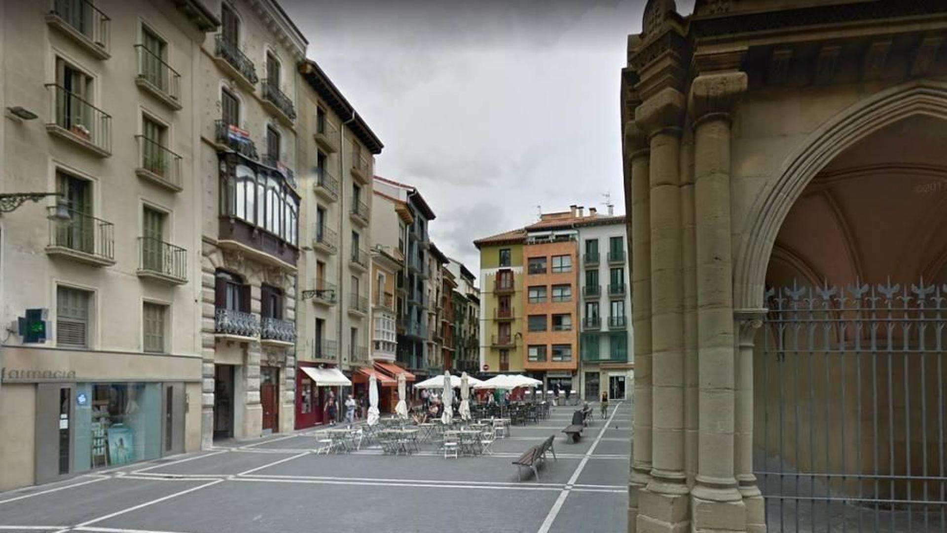 Trasladado al CHN un vecino de Pamplona por inhalación de humo