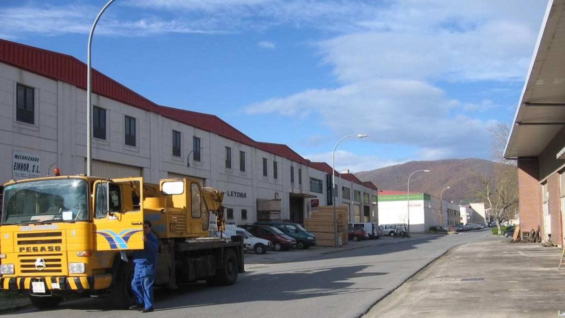 Alsasua inicia la eliminación de vertidos del polígono Ibarrea