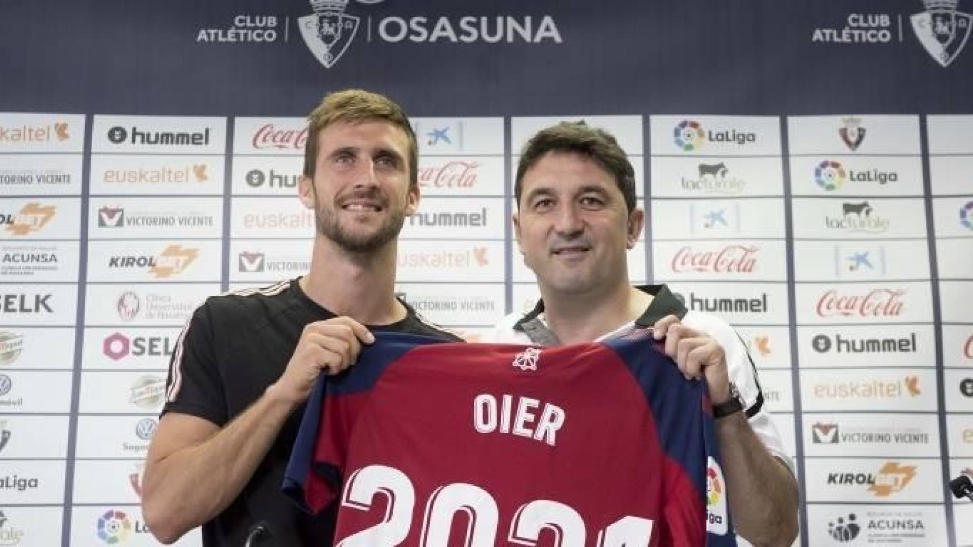 Oier: "Me siento muy valorado en Osasuna, muy querido y emocionado"