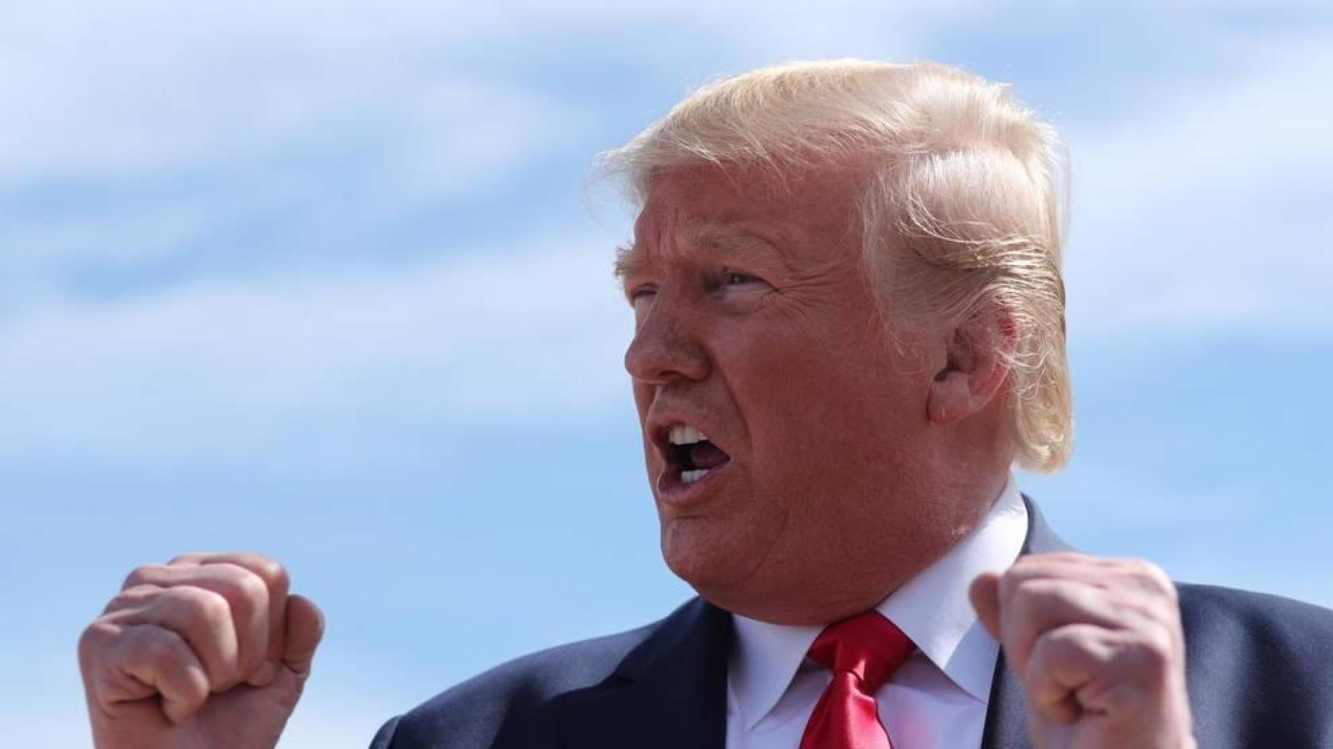 Trump señala que Turquía necesitaba "mano dura" para suspender su ofensiva